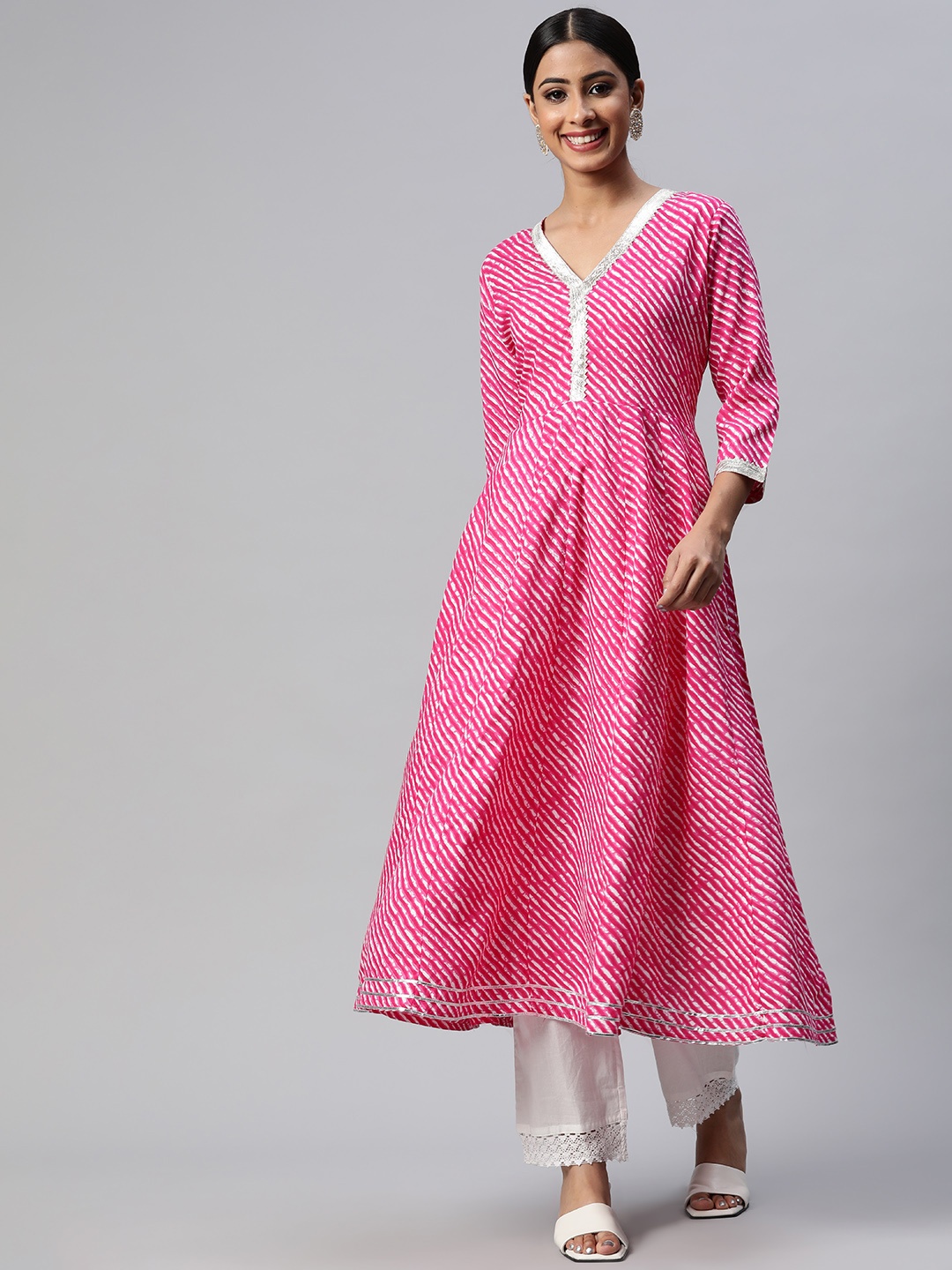 

mokshi Women Pink Leheriya Printed Gotta Patti Anarkali Kurta