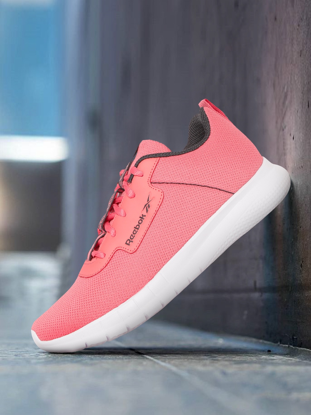 

Reebok Women Pink Woven Design Stride Walker Walking Shoes