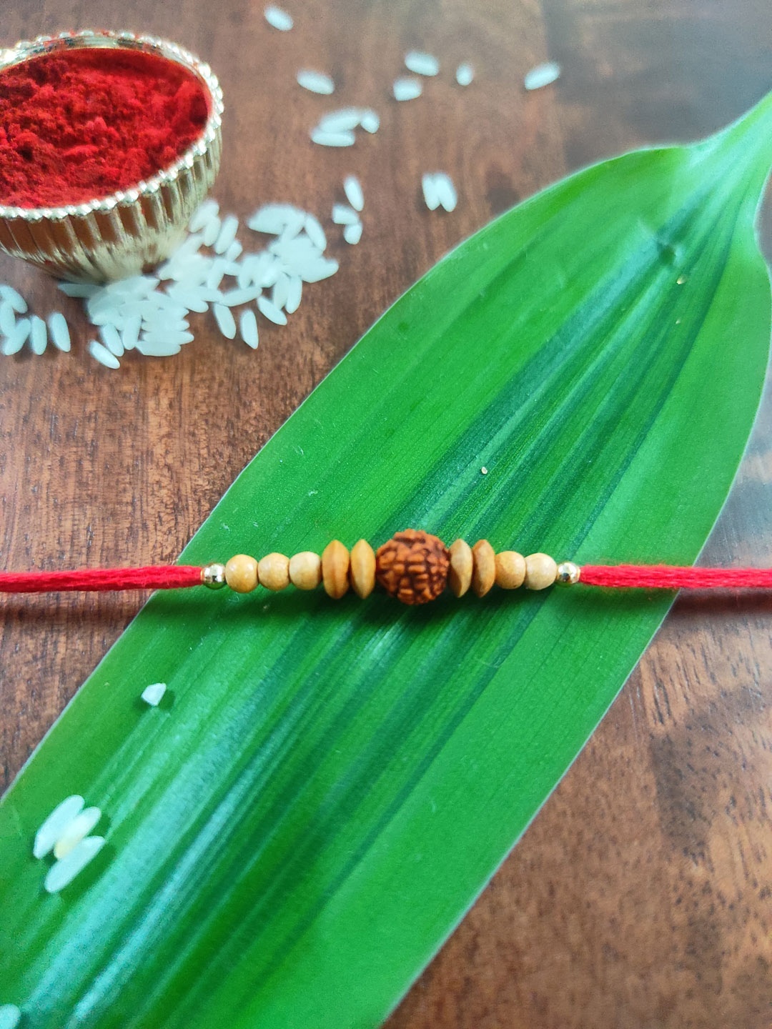 

CRAYTON Men Red Beaded Rakhi