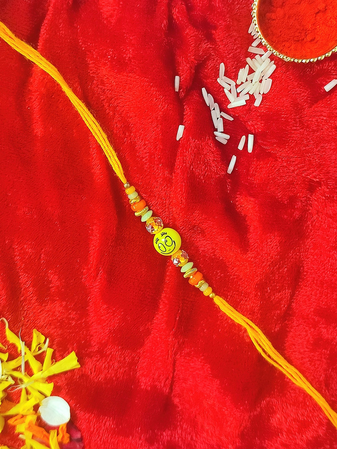 

CRAYTON Men Yellow Smiley Pearl Beaded Tie-Up Rakhi