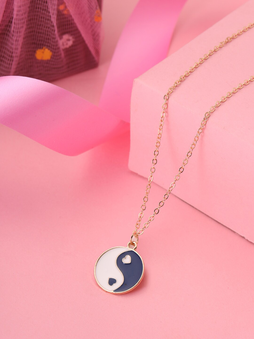 

kashwini Rose Gold & Blue Brass Rose Gold-Plated Necklace