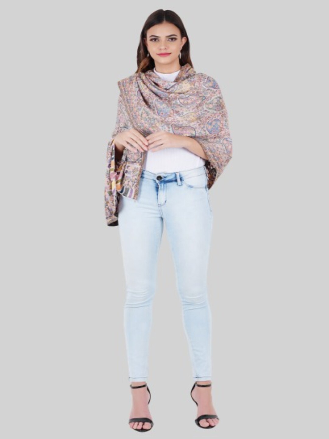

MUFFLY Women Off White & Blue Embroidered Stole