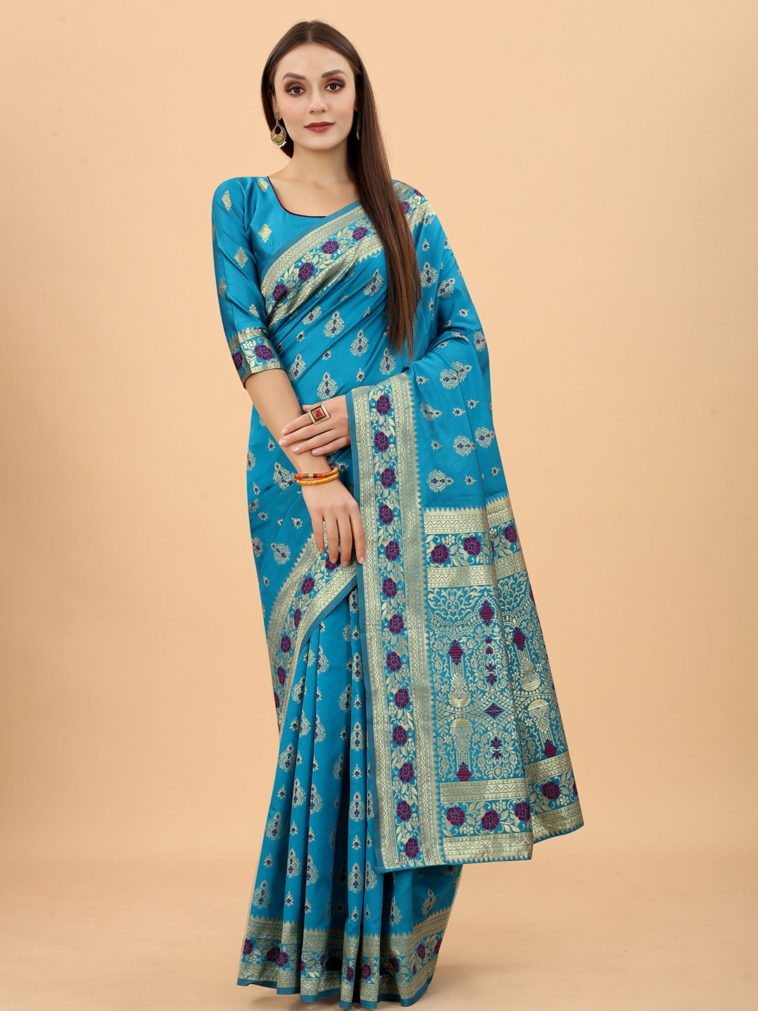 

WELL WORN Blue & Gold-Toned Woven Design Zari Silk Cotton Banarasi Saree