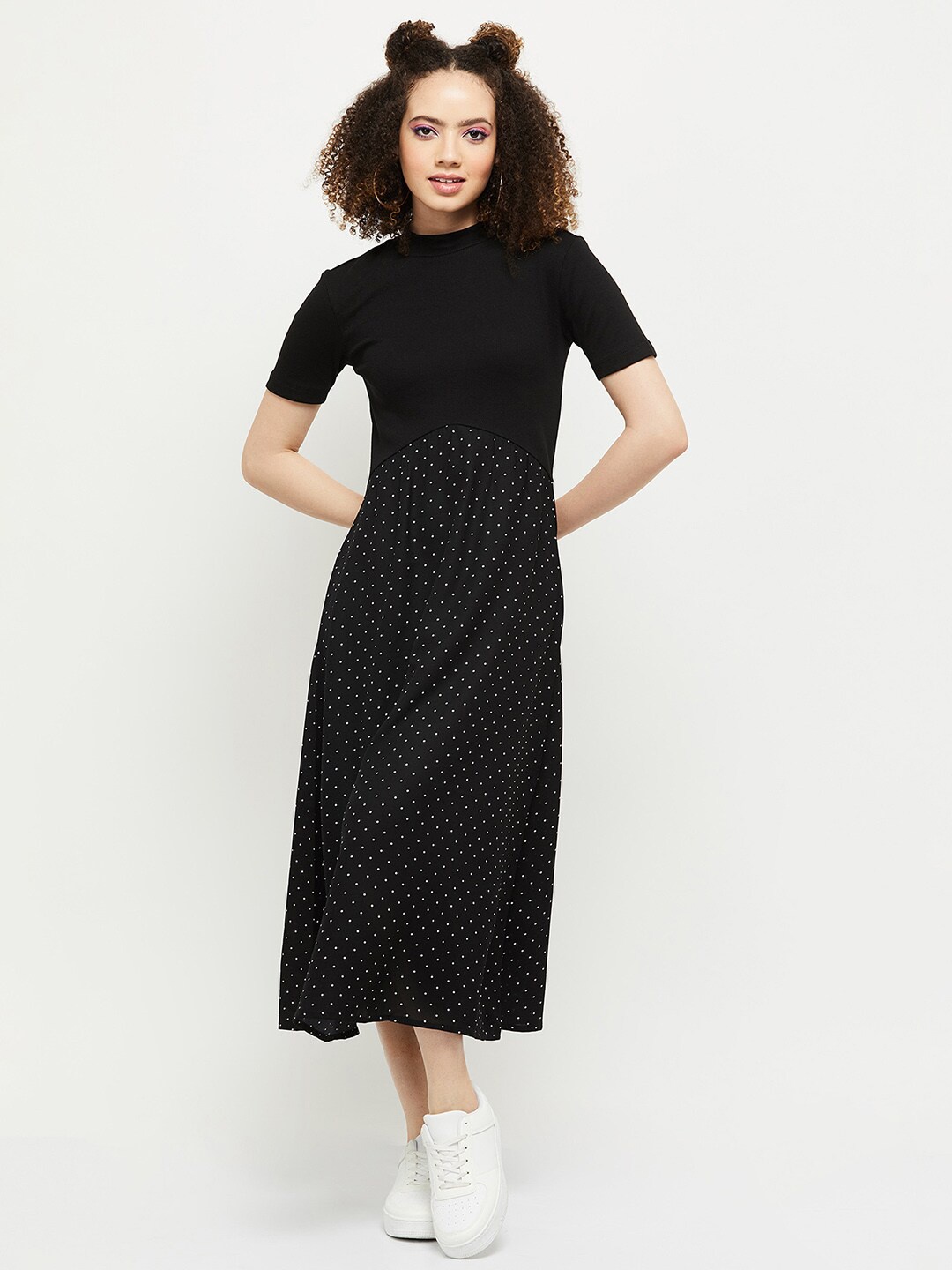 

max Black Polka Dot Printed Midi Dress