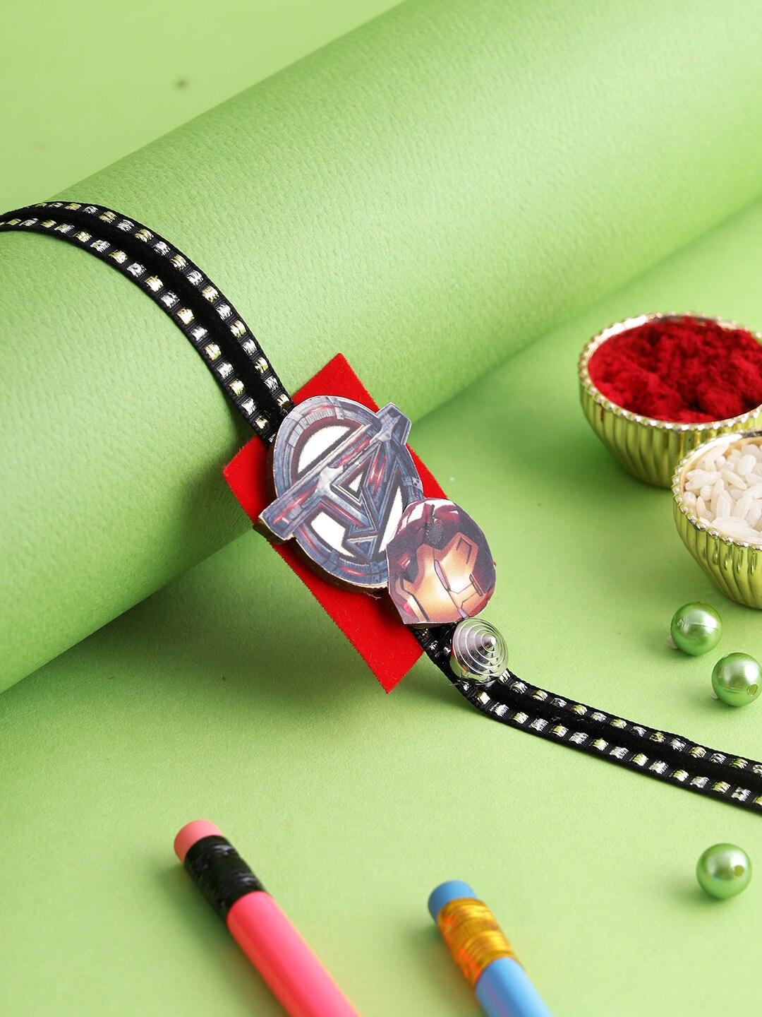 

Aapno Rajasthan Red & Black Avengers Rakhi