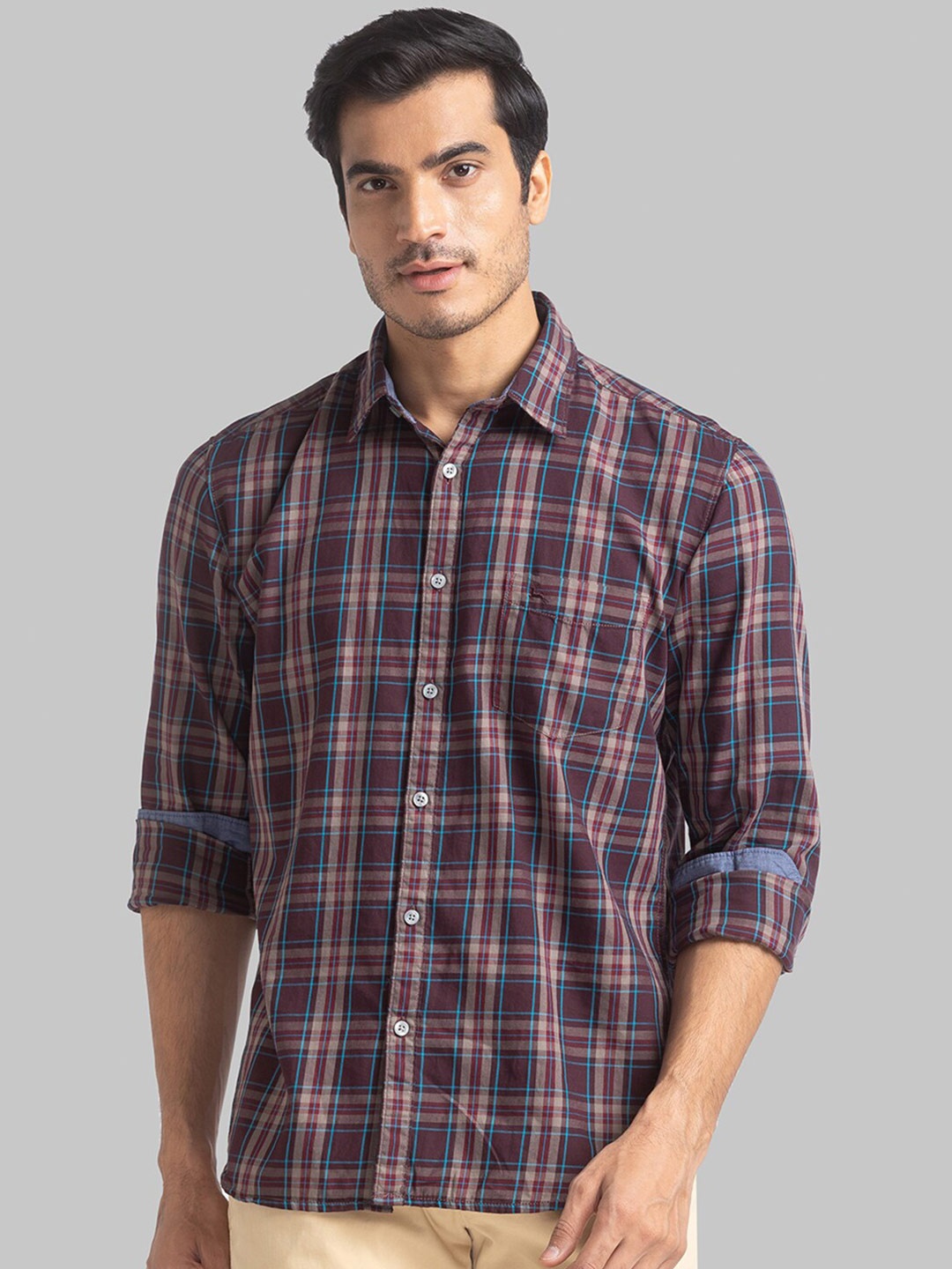 

Parx Men Brown Slim Fit Tartan Checks Checked Casual Shirt