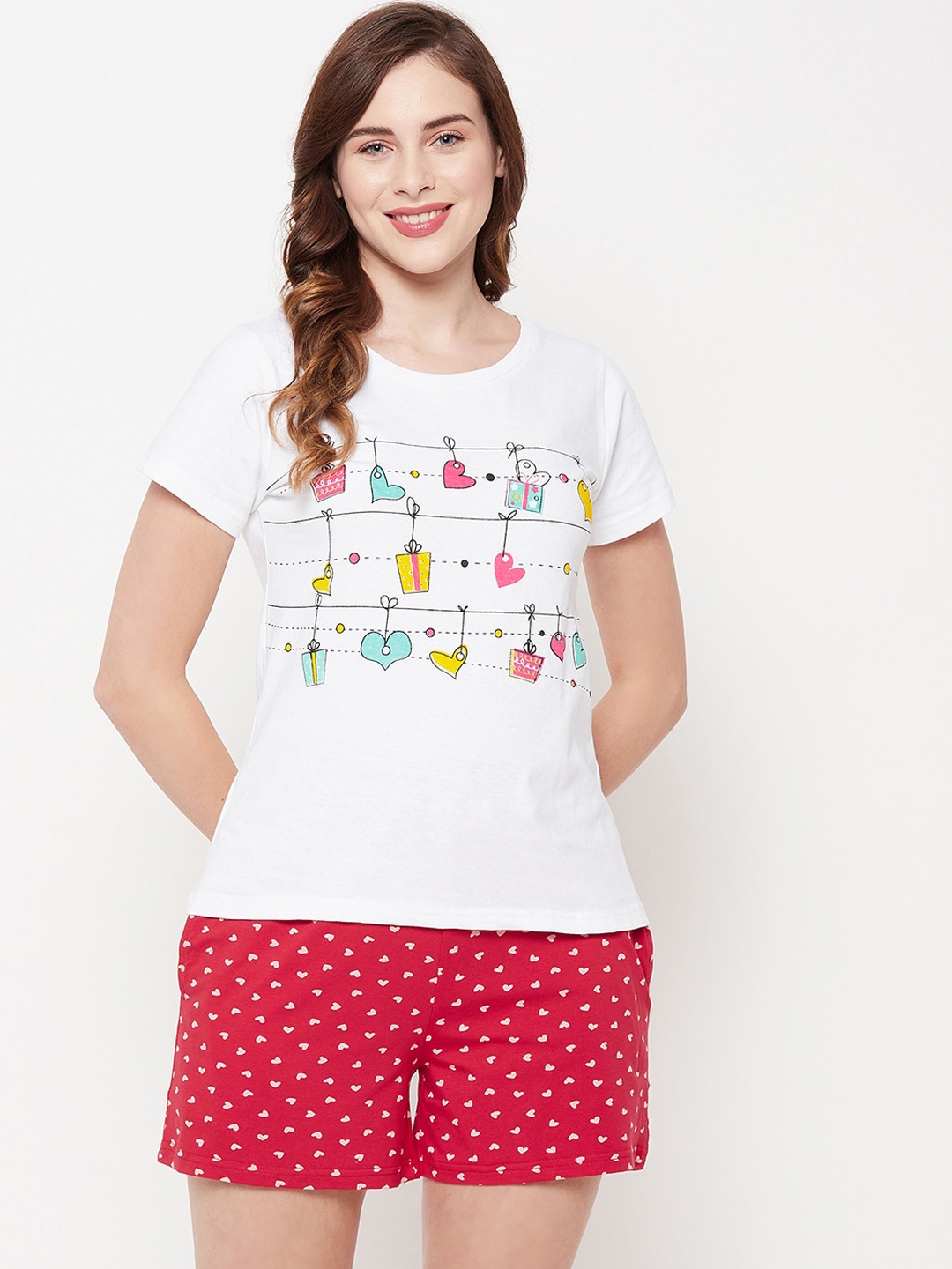 

Clovia Women Red & White Printed Night suit