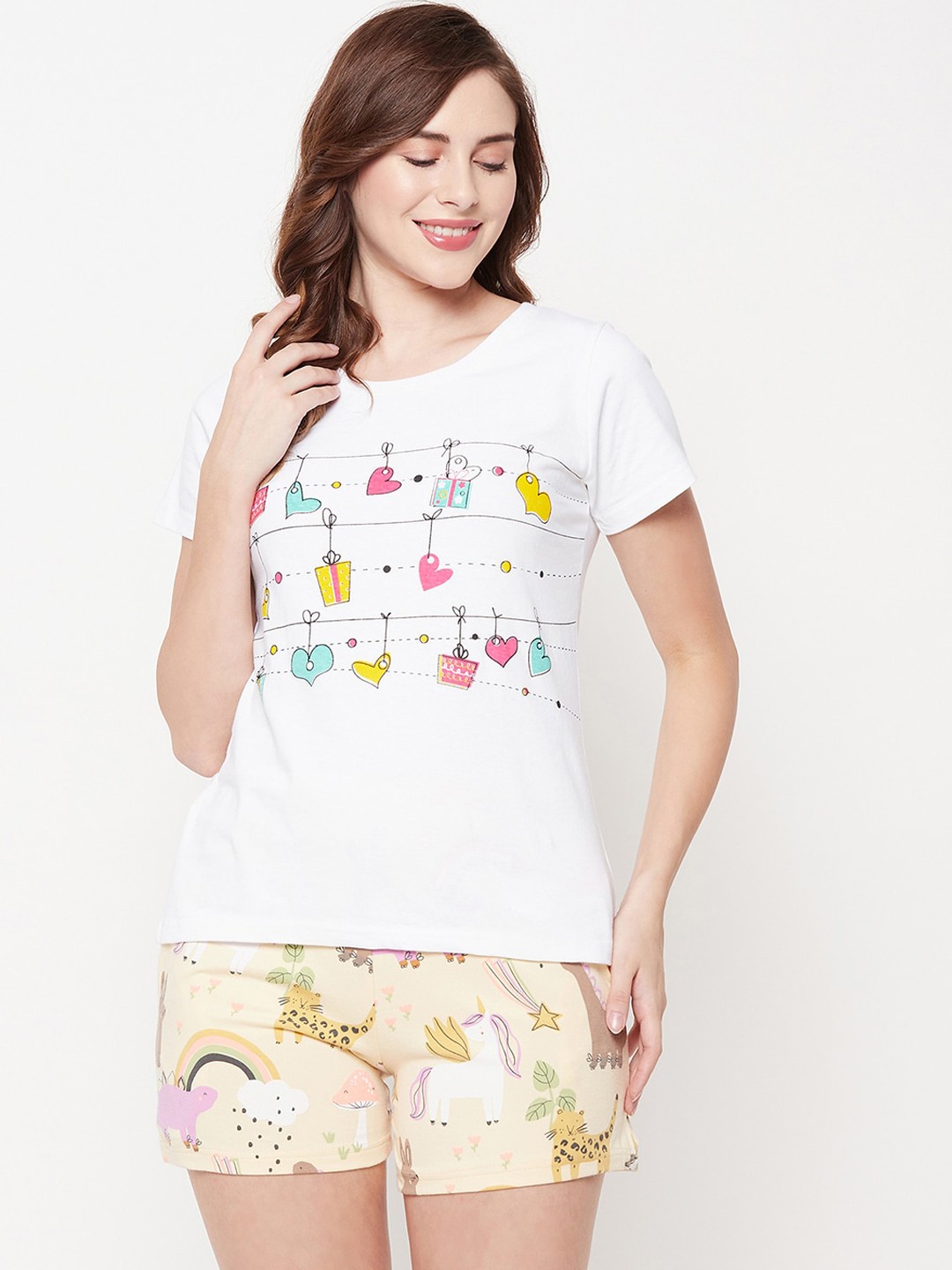 

Clovia Women Yellow & White Printed Night suit