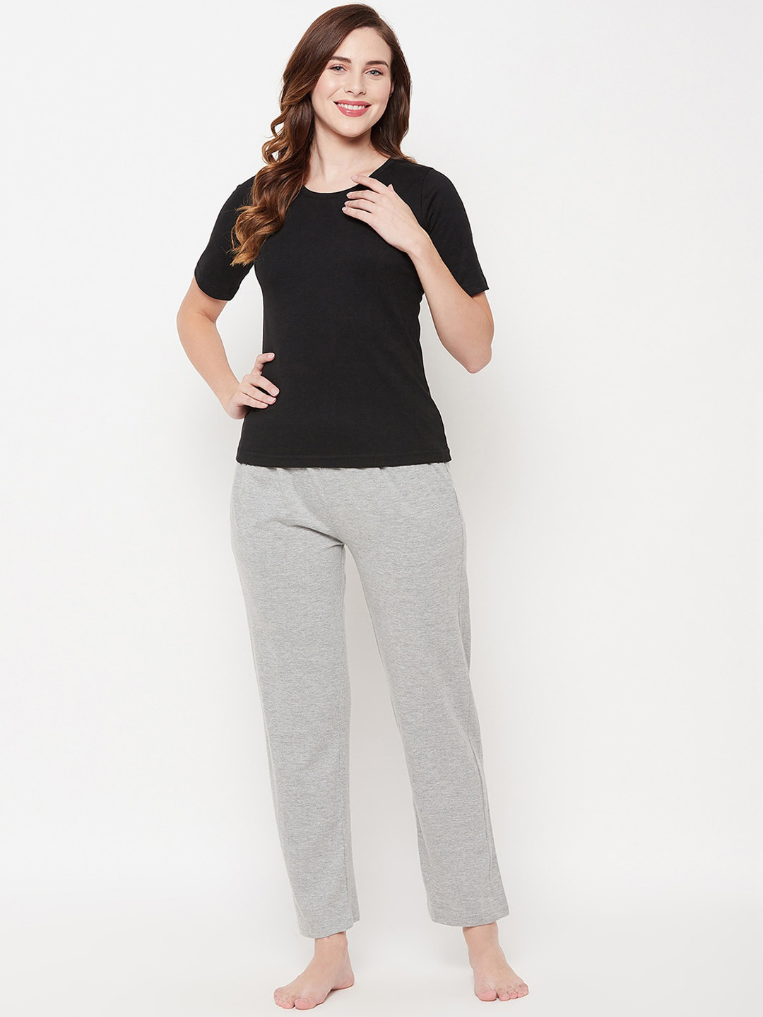 

Clovia Women Black & Grey Night suit