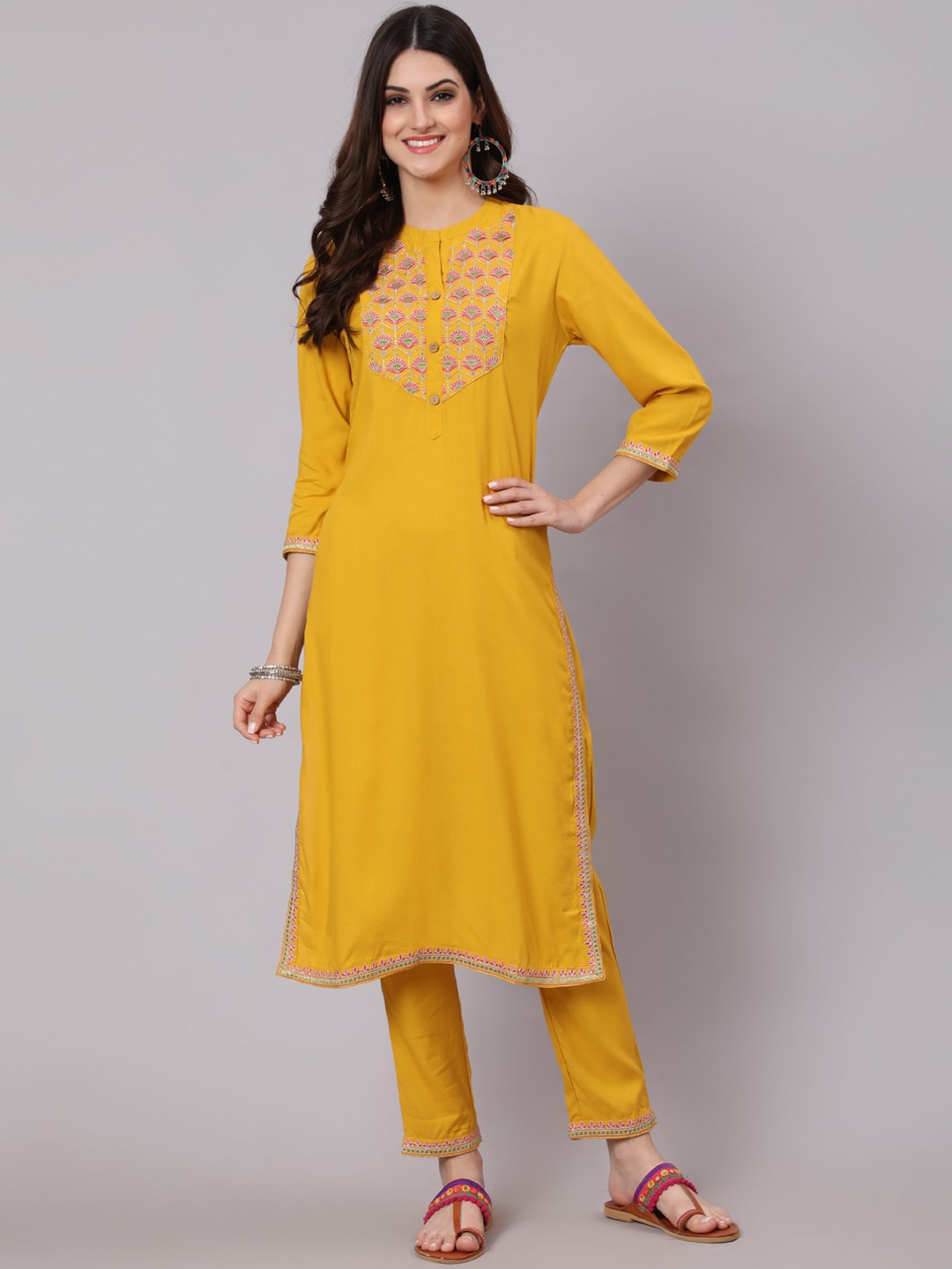 

antaran Women Mustard Yellow Ethnic Motifs Embroidered Empire Kurta with Trousers