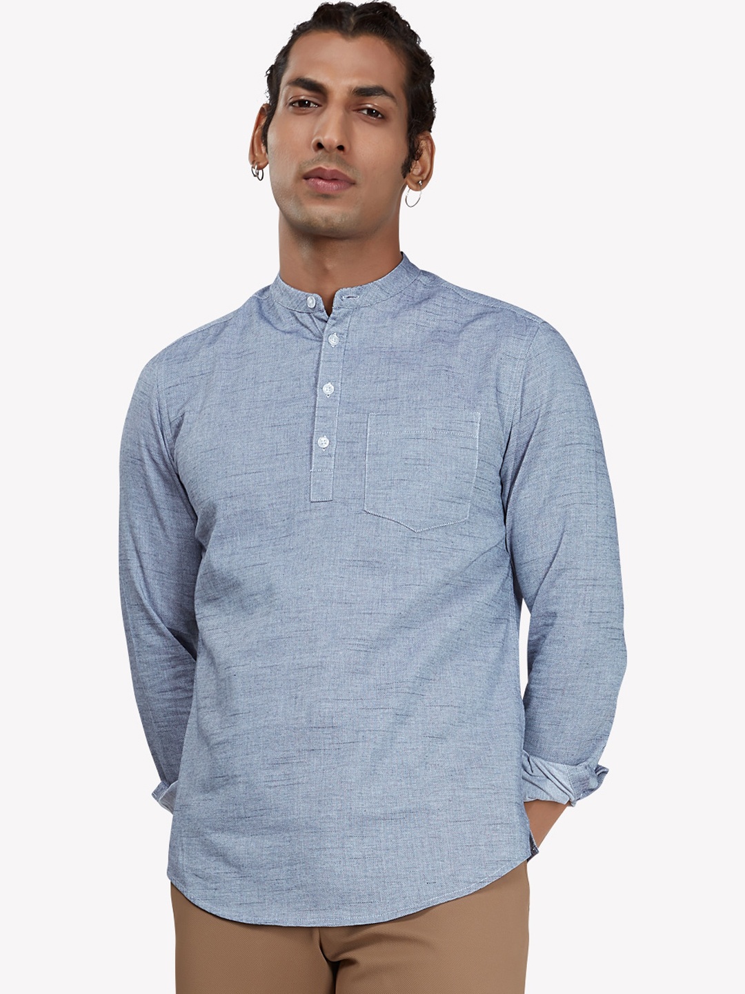 

VASTRADO Men Blue Thread Work Kurta