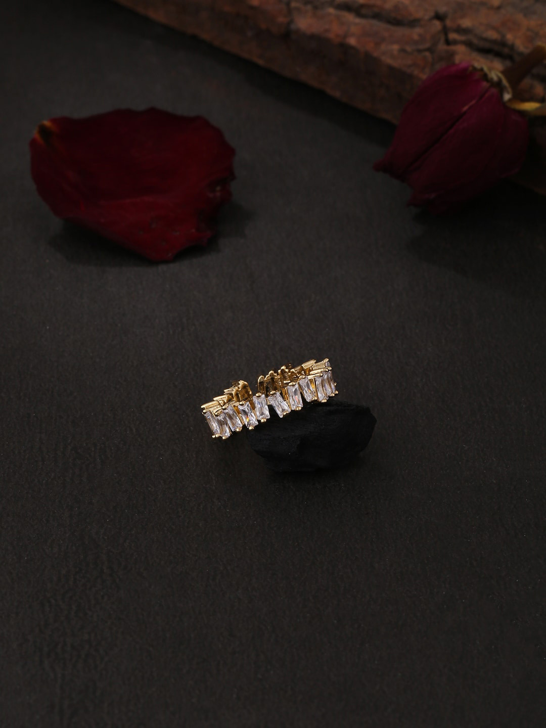 

kashwini White Gold-Plated Stone-Studded Adjustable Finger Ring