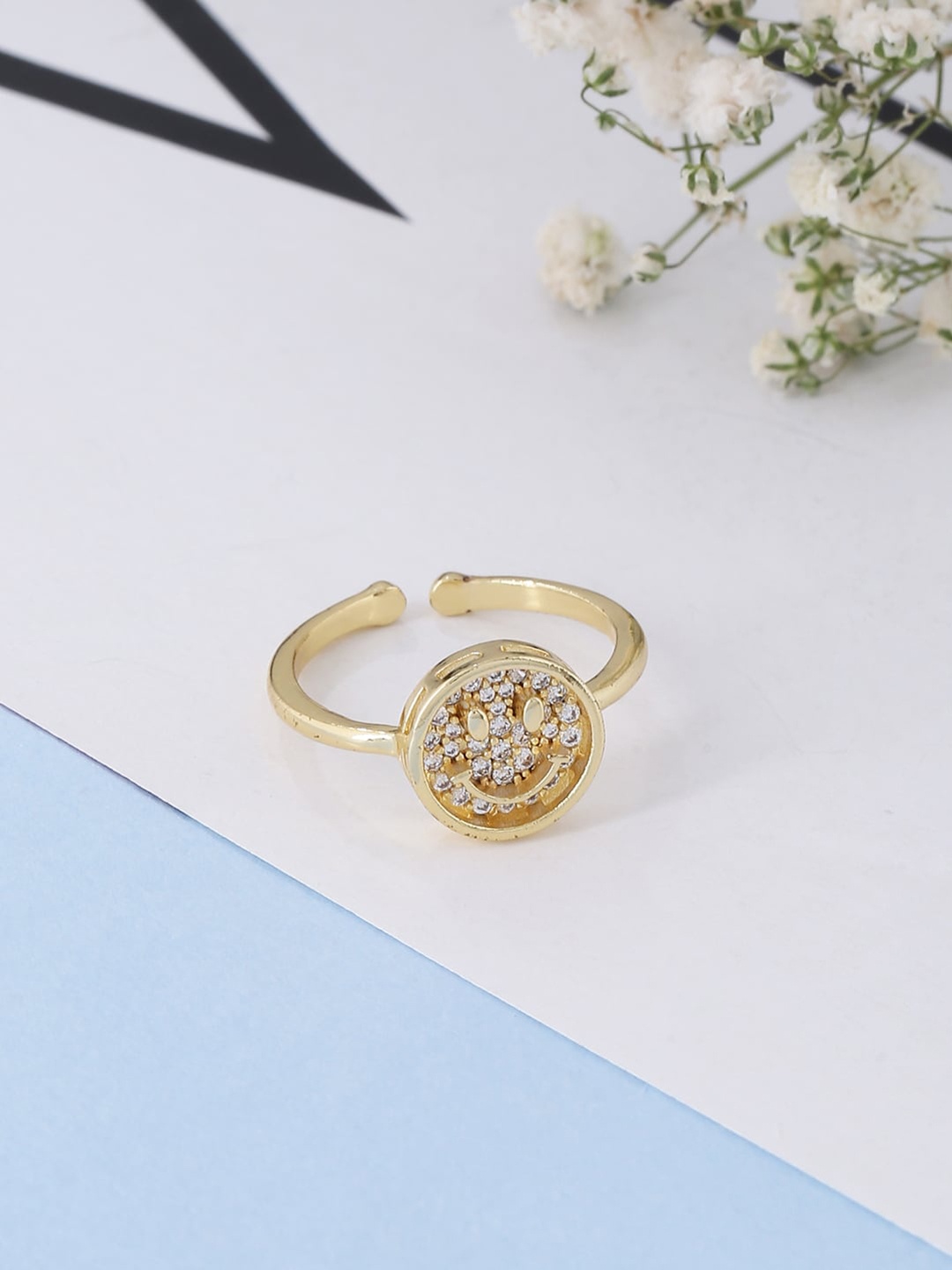 

Kashwini Gold-Plated White Stone-Studded Adjustable Finger Ring