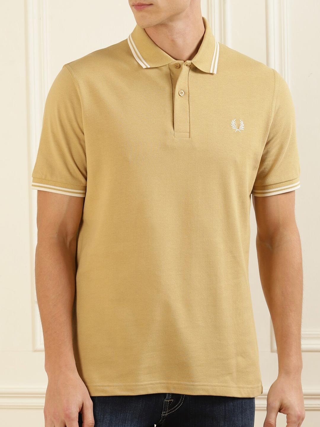 

Fred Perry Men Gold-Toned Polo Collar Pure Cotton T-shirt