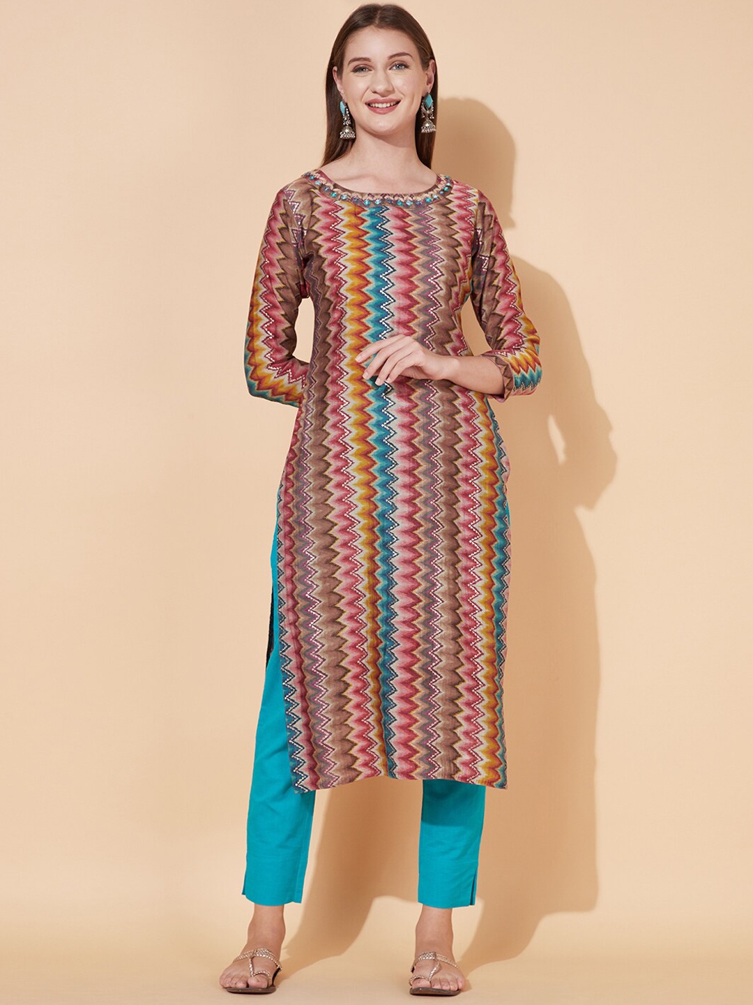 

FASHOR Women Multicoloured Geometric Printed Kurta, Multi