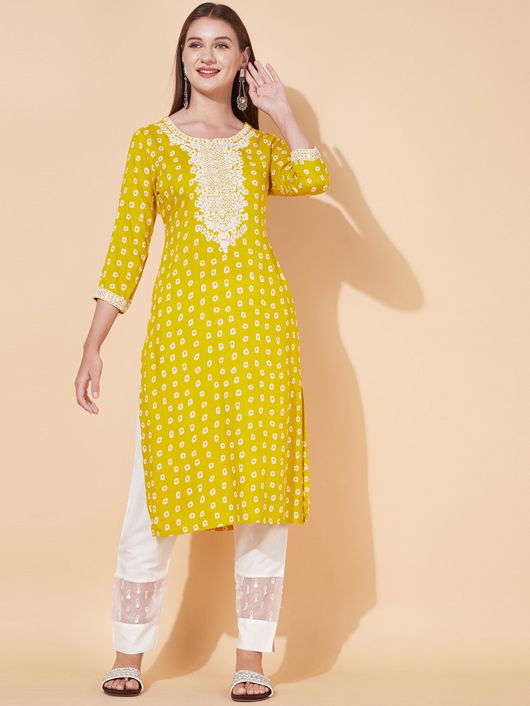 

FASHOR Women Yellow Geometric Printed Thread Work Anarkali Kurta