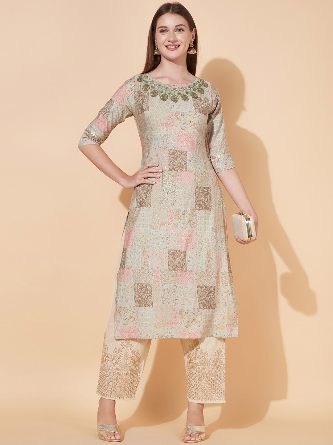 

FASHOR Women Green Embroidered Kurta