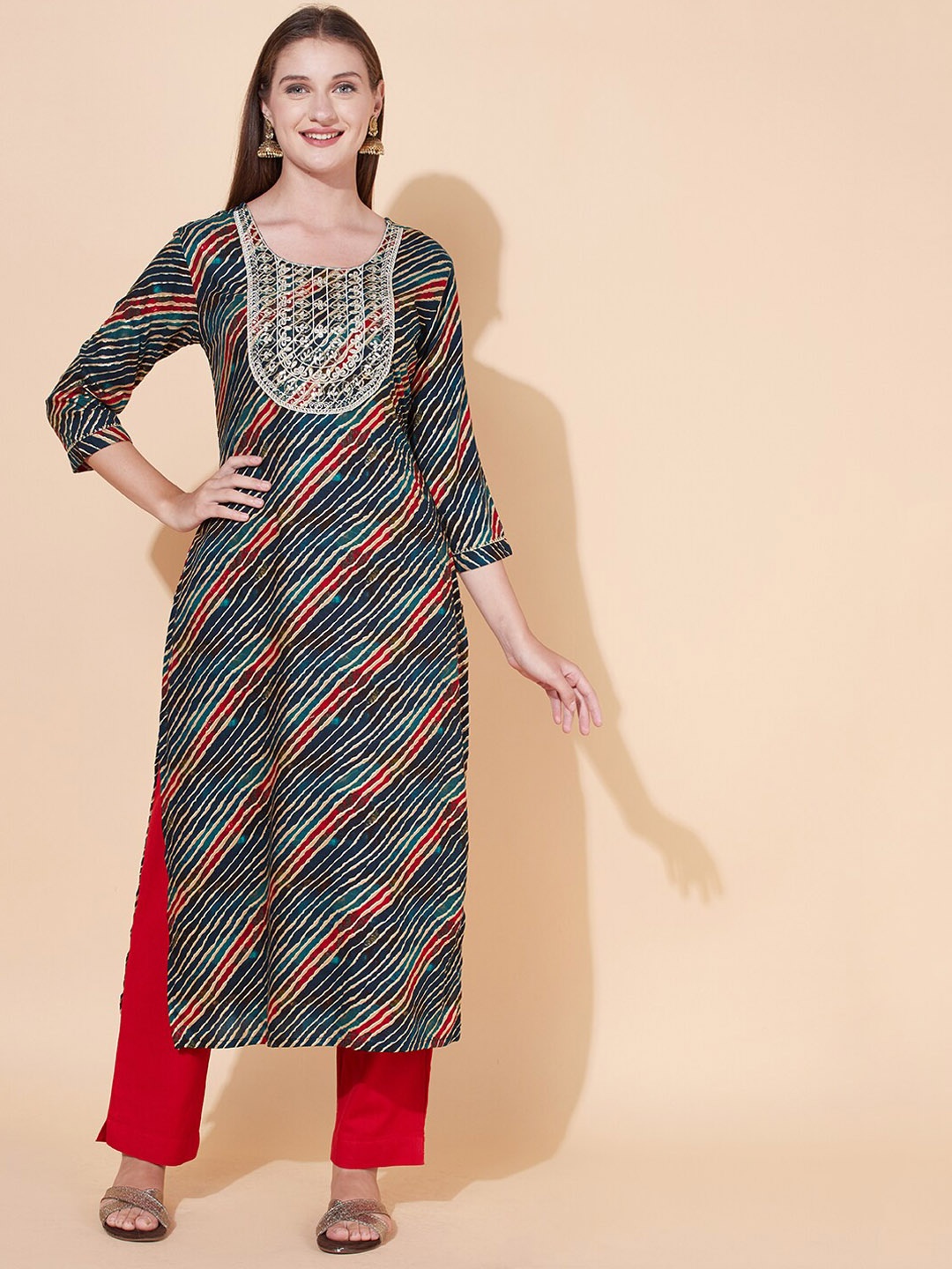 

FASHOR Women Multicoloured Striped Thread Work Kurta, Multi
