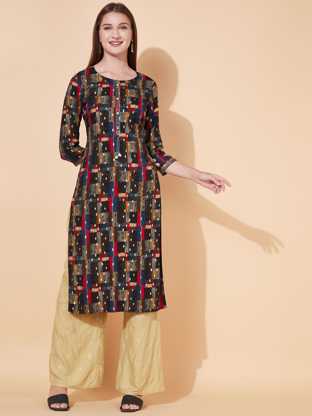 

FASHOR Women Multicoloured Geometric Printed Thread Work Kurta, Multi