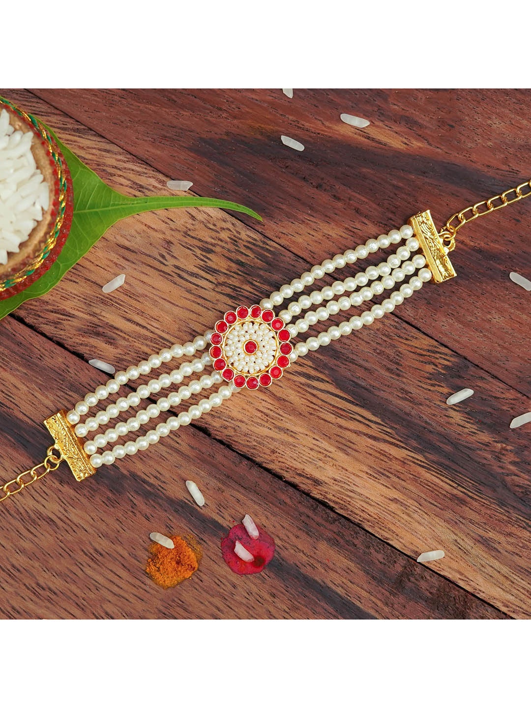 

The Magic Wand Boys Gold-Toned & Red Rakhi
