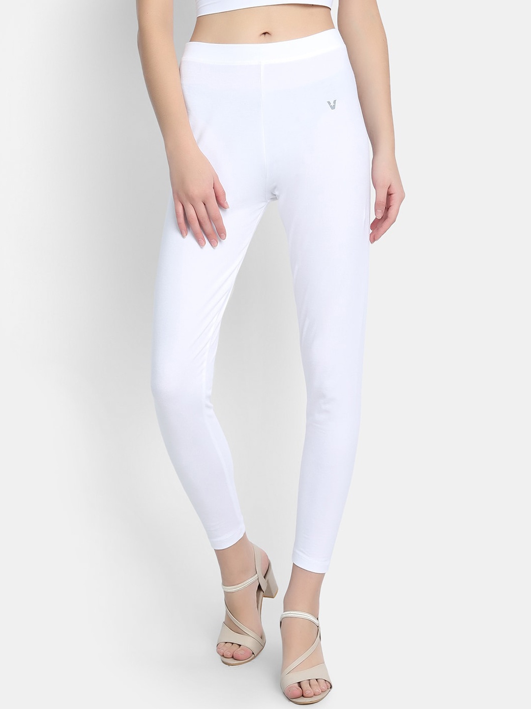 

VStar Women White Solid Ankle-Length Leggings