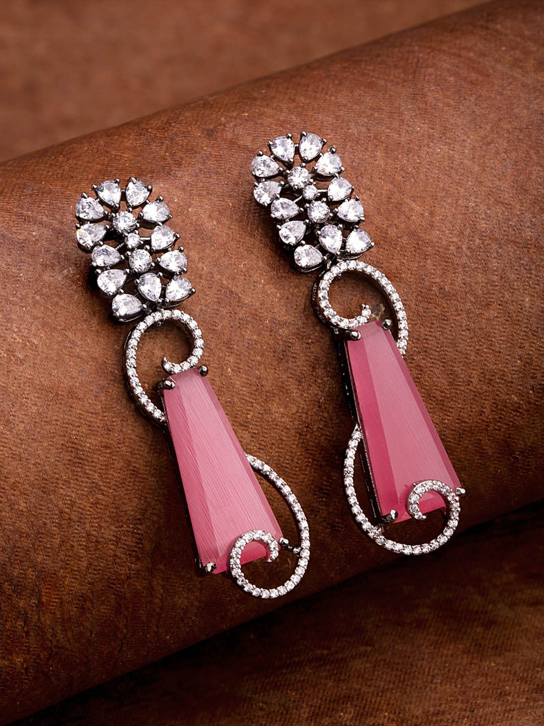

Voylla Black Contemporary Drop Earrings