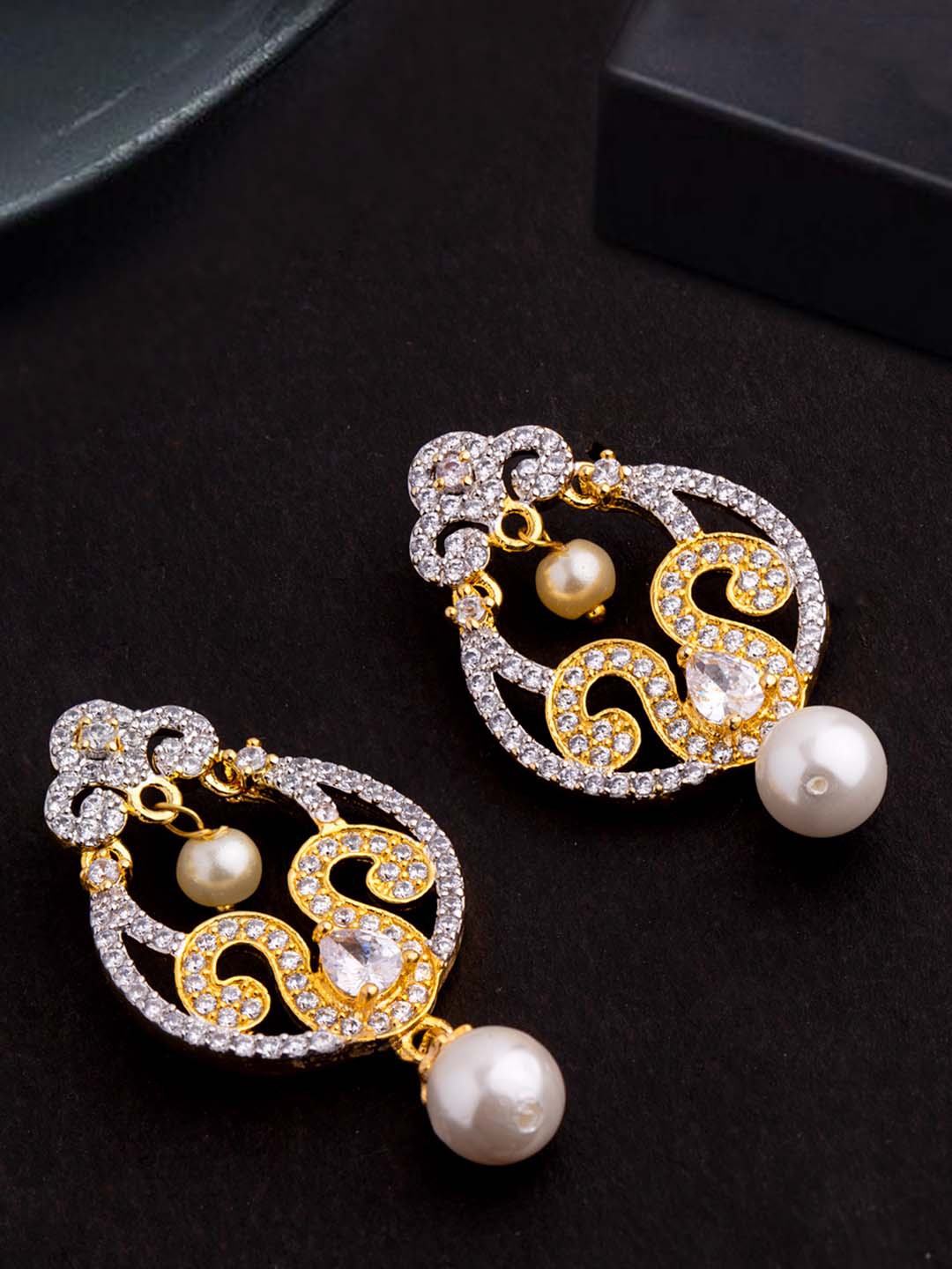 

Voylla Gold-Toned Contemporary Drop Earrings