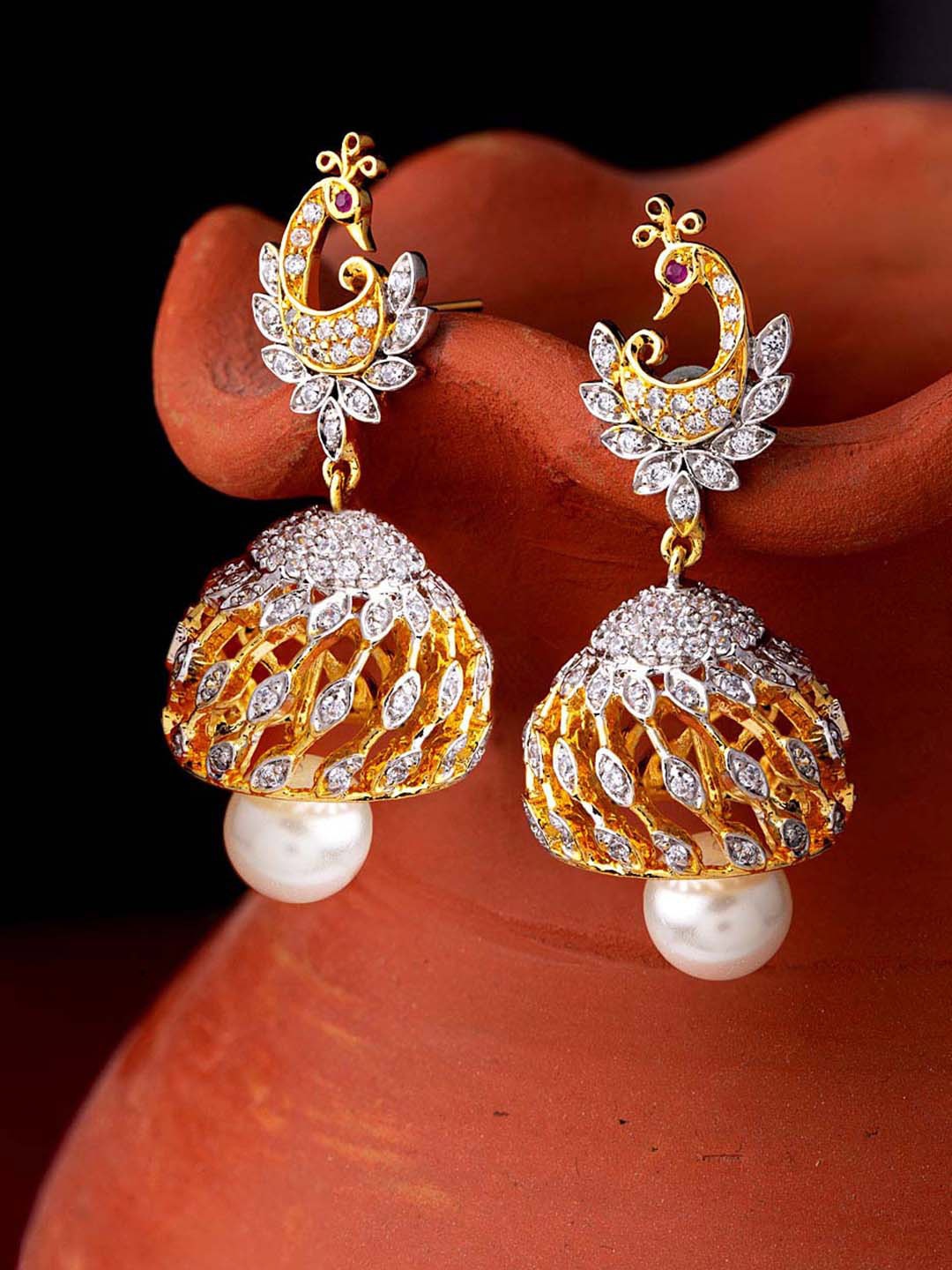 

Voylla Women Gold-Toned Bird Motif Adorned Jhumkas