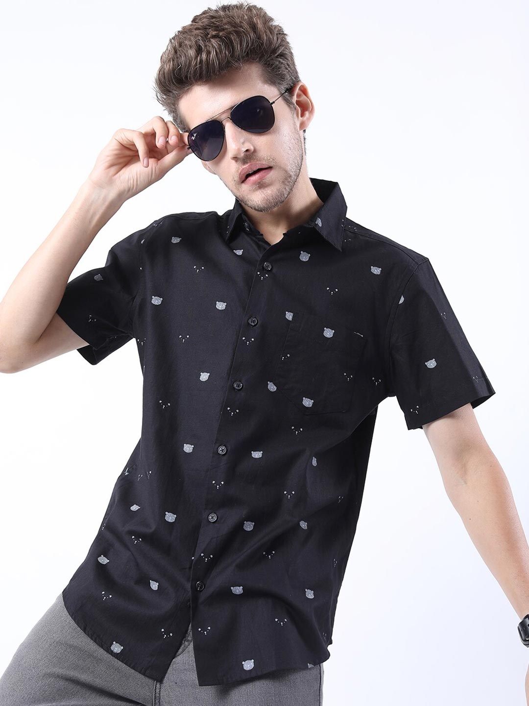 

HIGHLANDER Men Black Slim Fit Printed Casual Shirt