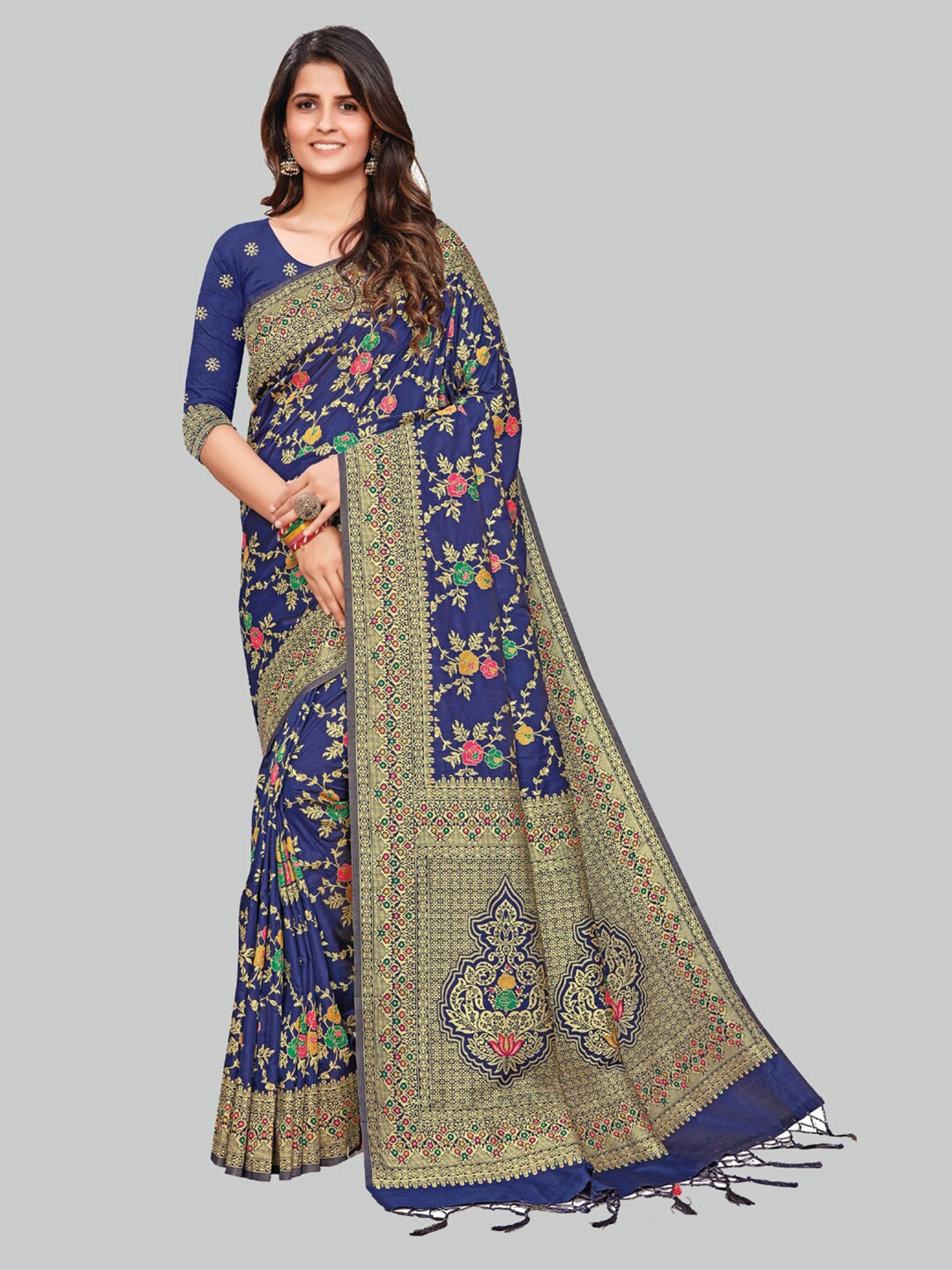 

AYKA CLOTHINGS Blue & Gold-Toned Floral Zari Silk Cotton Banarasi Saree