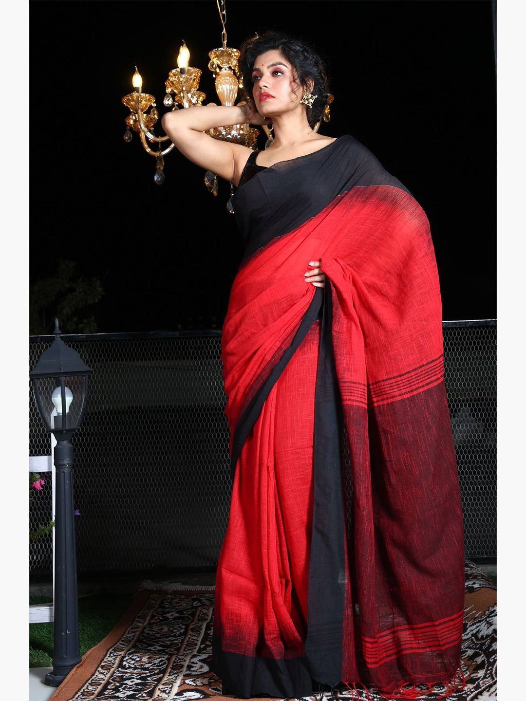 

Charukriti Red & Black Woven Design Pure Cotton Saree