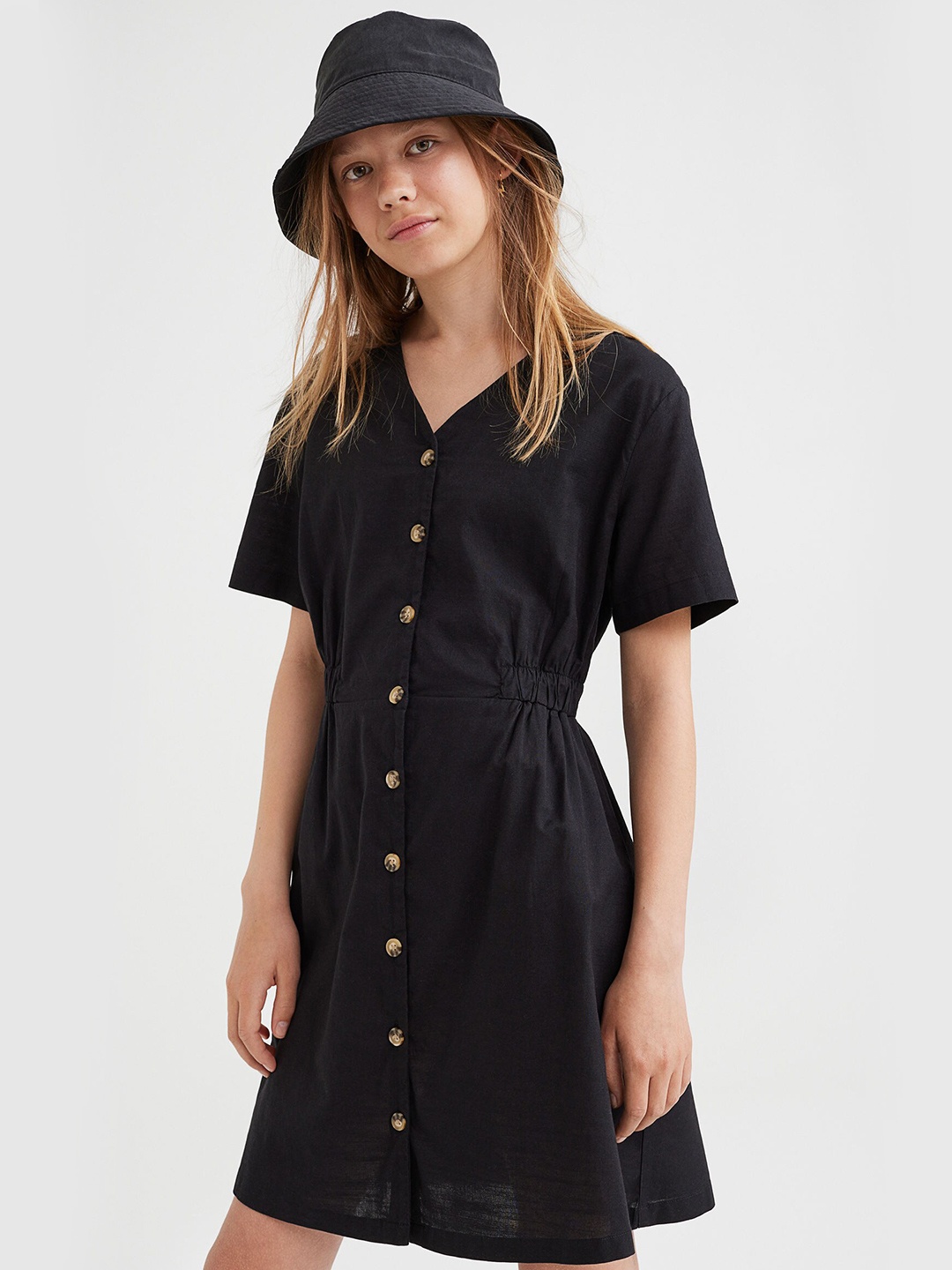 

H&M Girls Black Short-Sleeved Cotton Dress