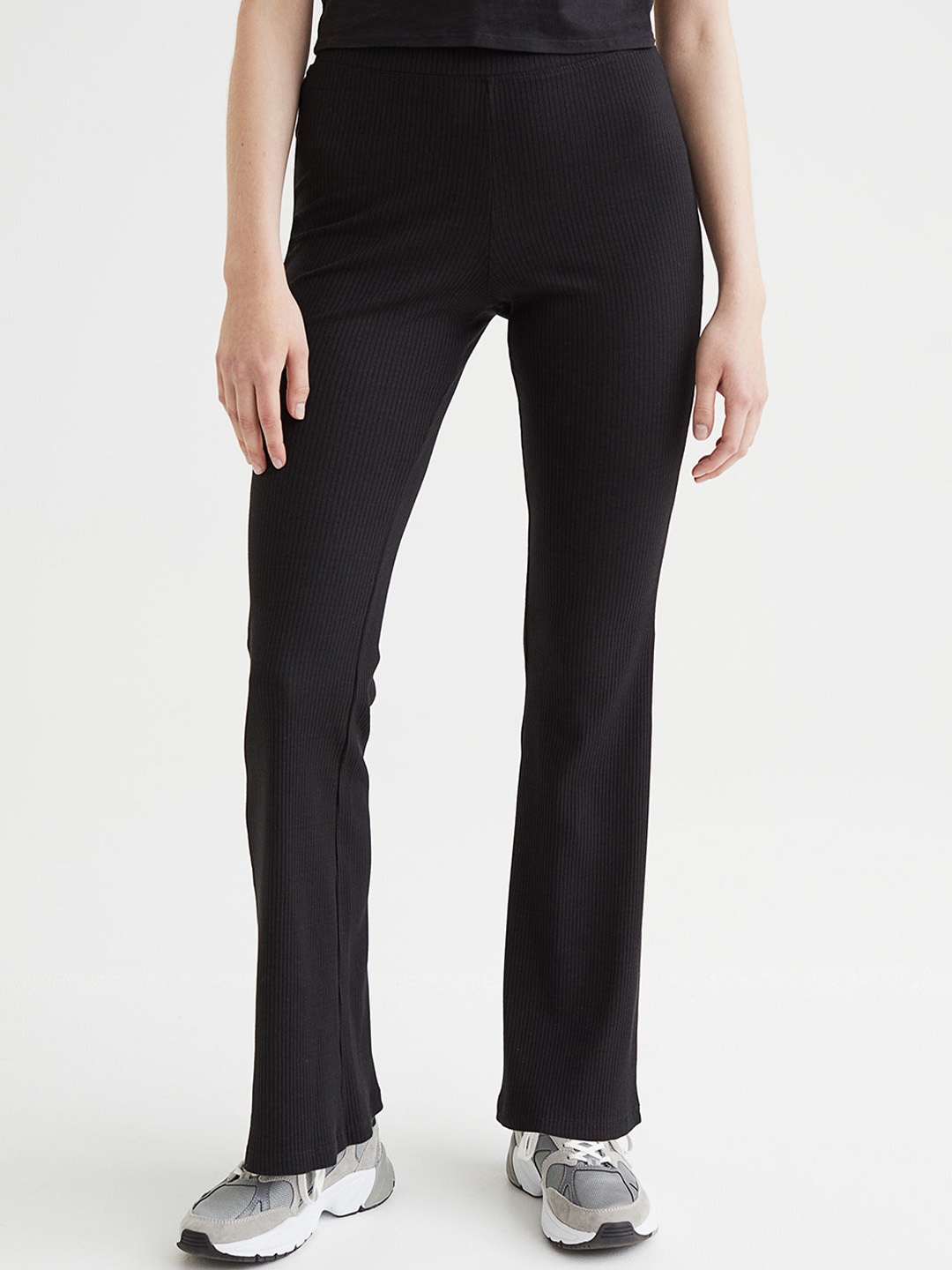 

H&M Women Black Solid Flared Leggings