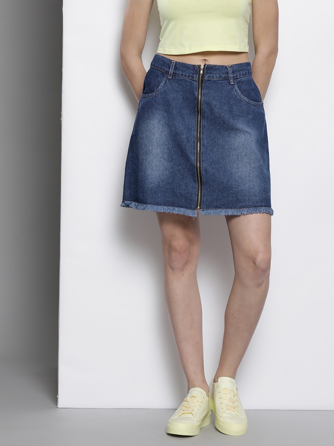 

SASSAFRAS Blue Solid Pure Cotton Denim Front Zipper Mini Skirt