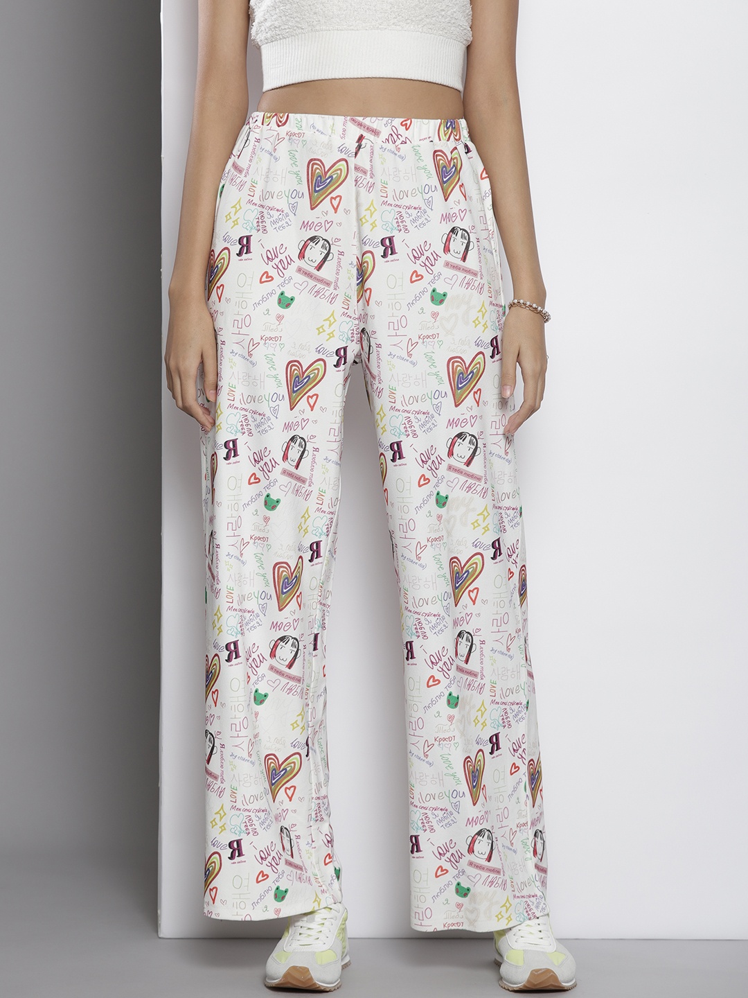 

SASSAFRAS Women White Printed Track Pants