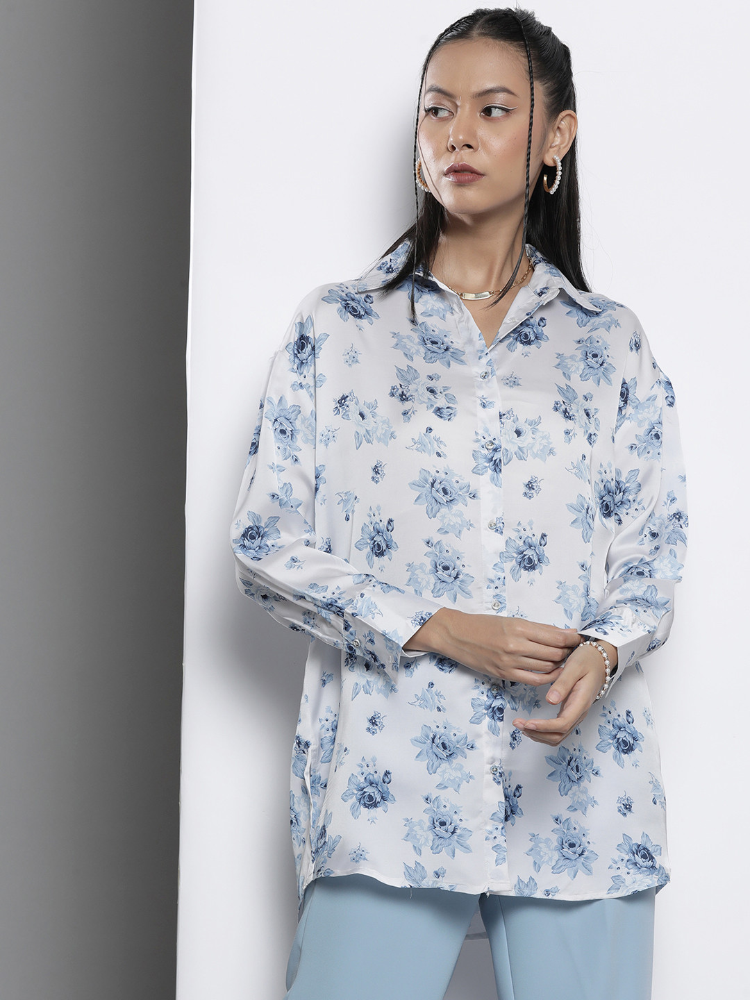 

SASSAFRAS Women White Comfort Floral Printed Casual Shirt