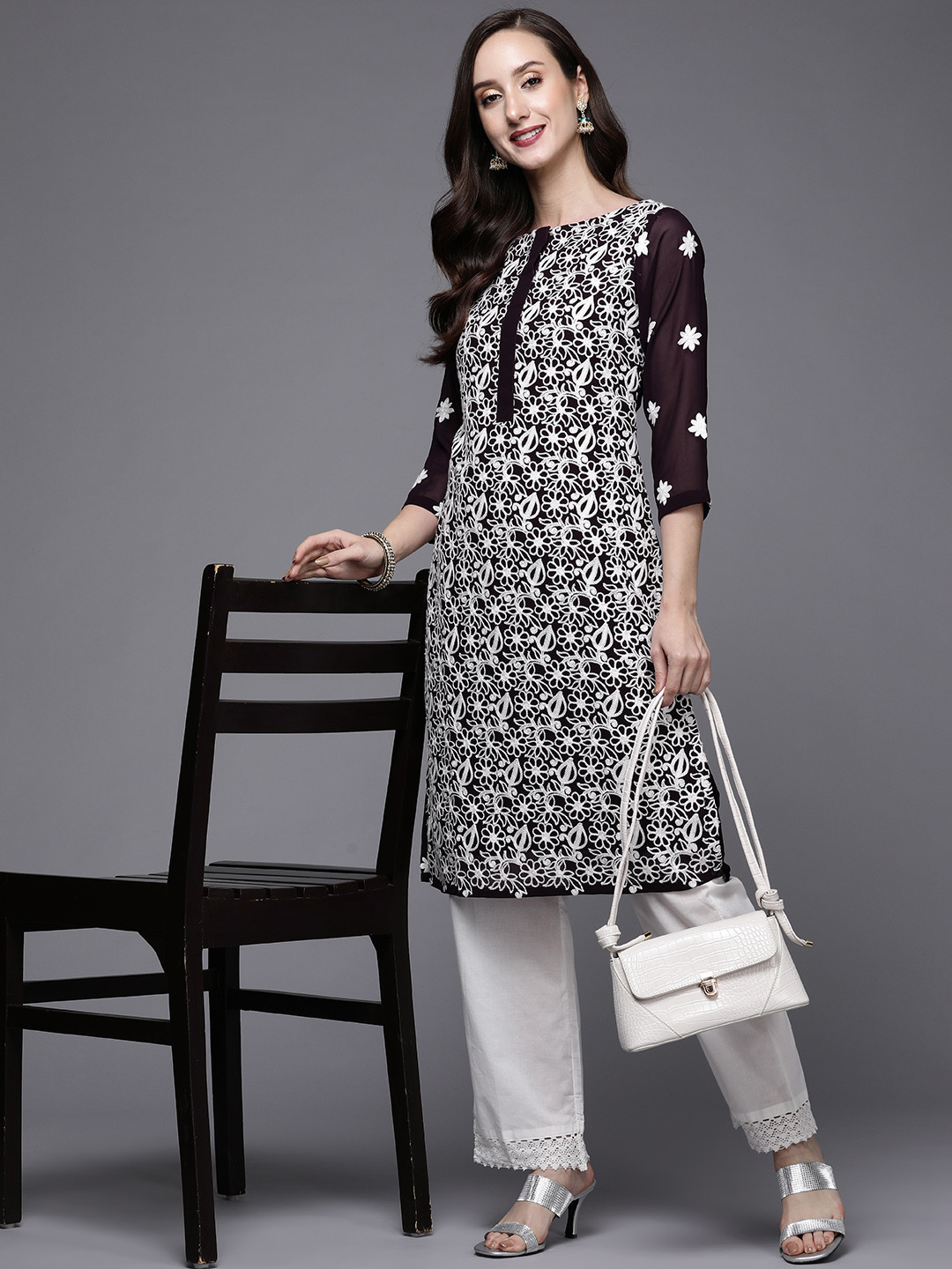 

MASSTANI BY INDDUS Women Burgundy & White Ethnic Motifs Embroidered Georgette Kurta
