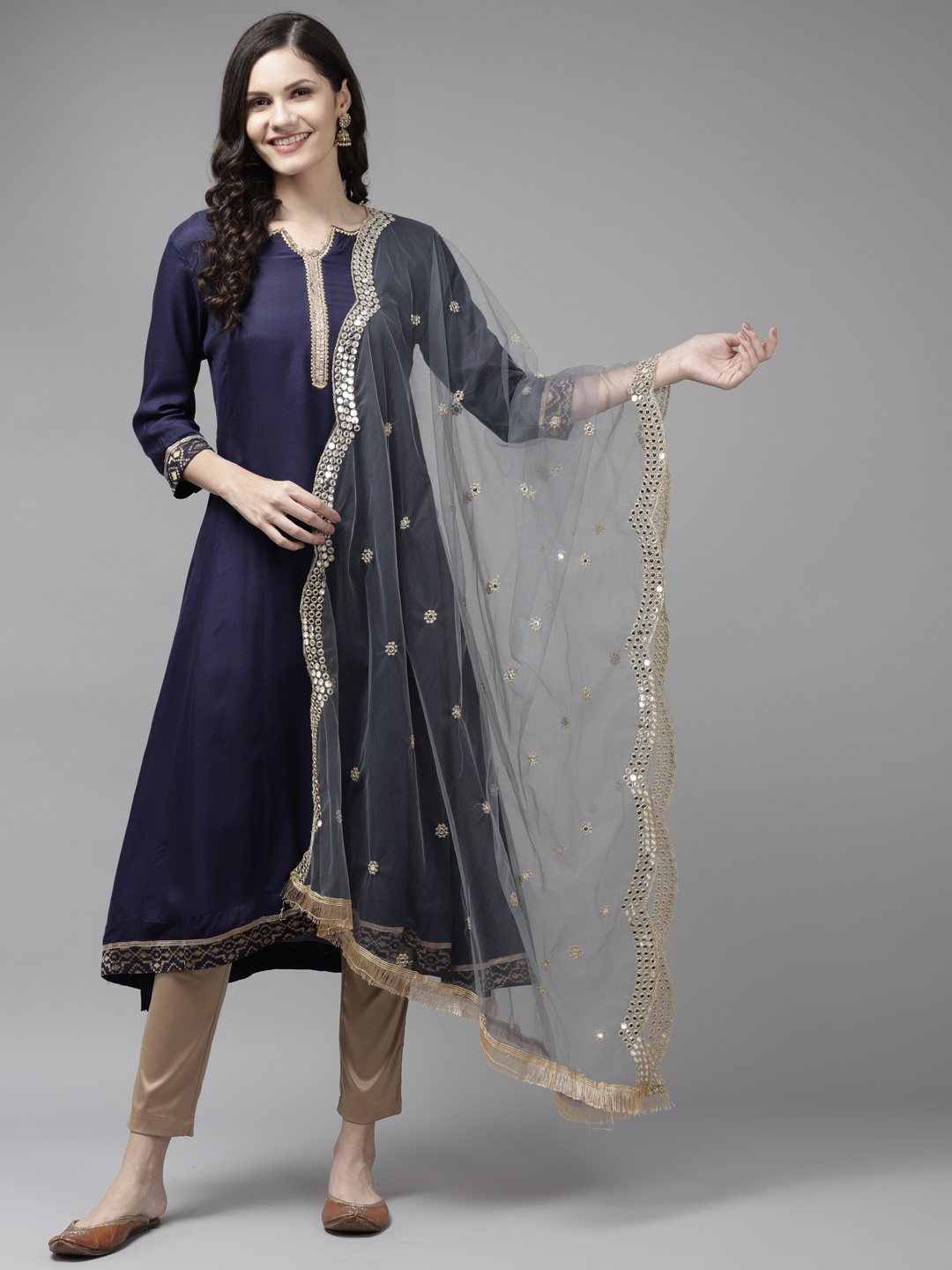 

Yufta Grey & Gold-Toned Embroidered Dupatta with Mirror Work