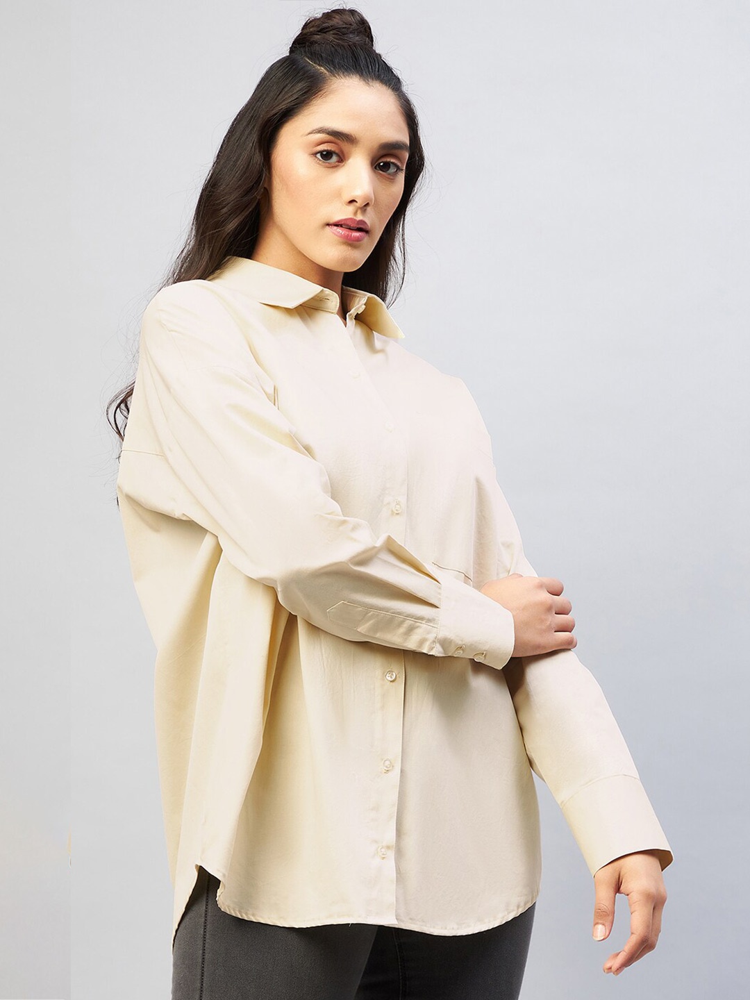 

CHIMPAAANZEE Women Beige Relaxed Casual Shirt