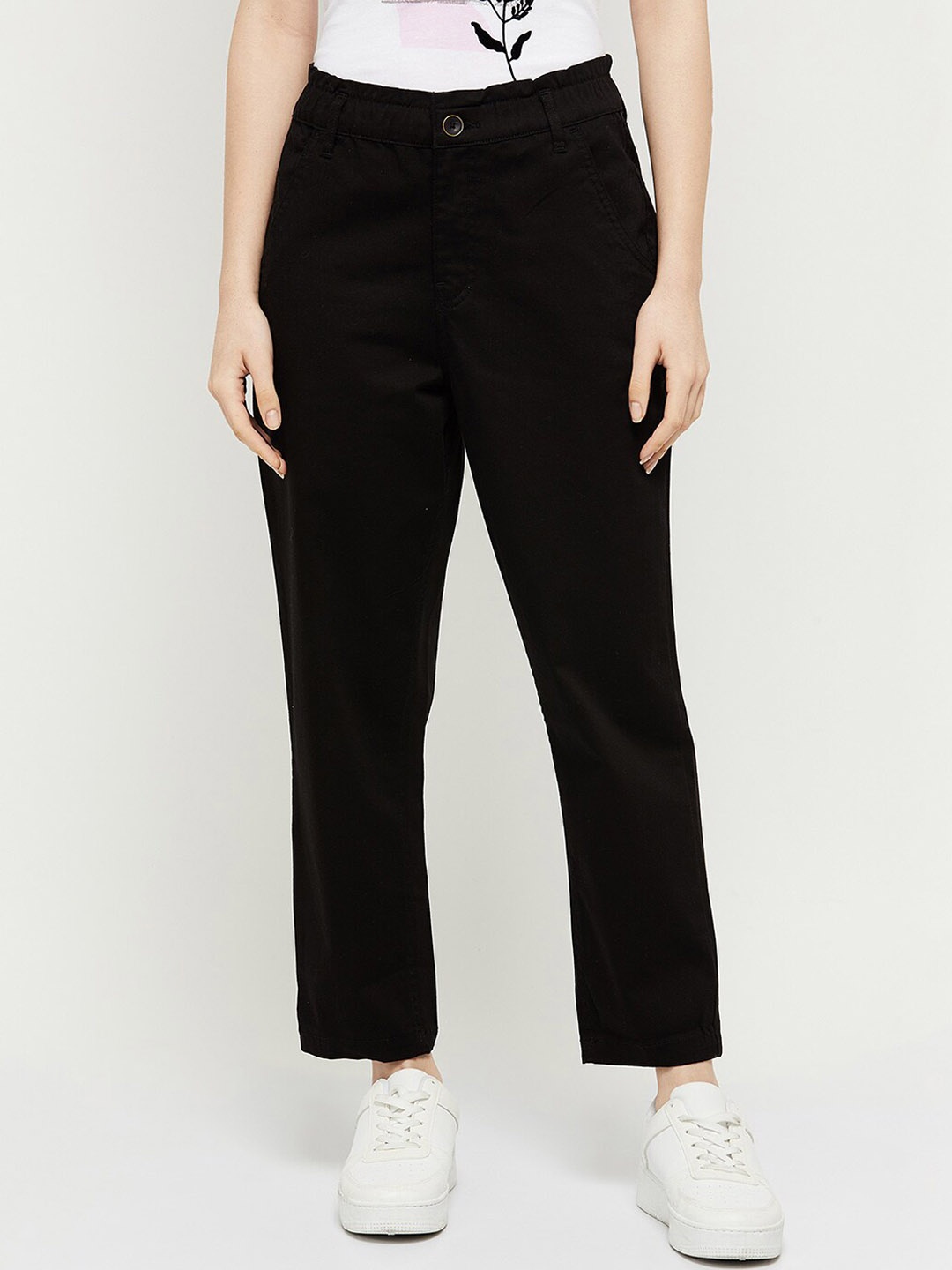 

max Women Black Trousers