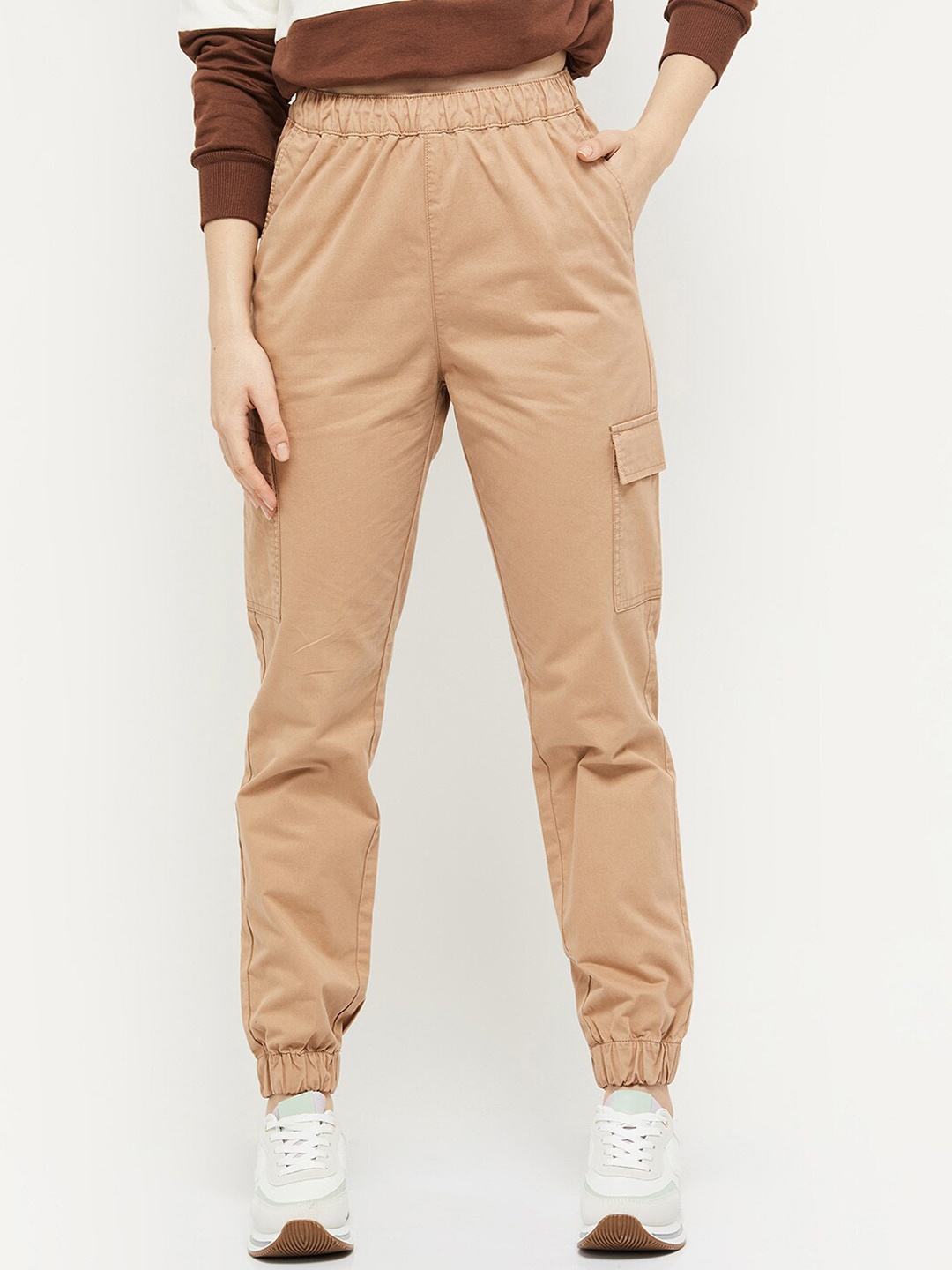 

max Women Khaki Joggers Trousers