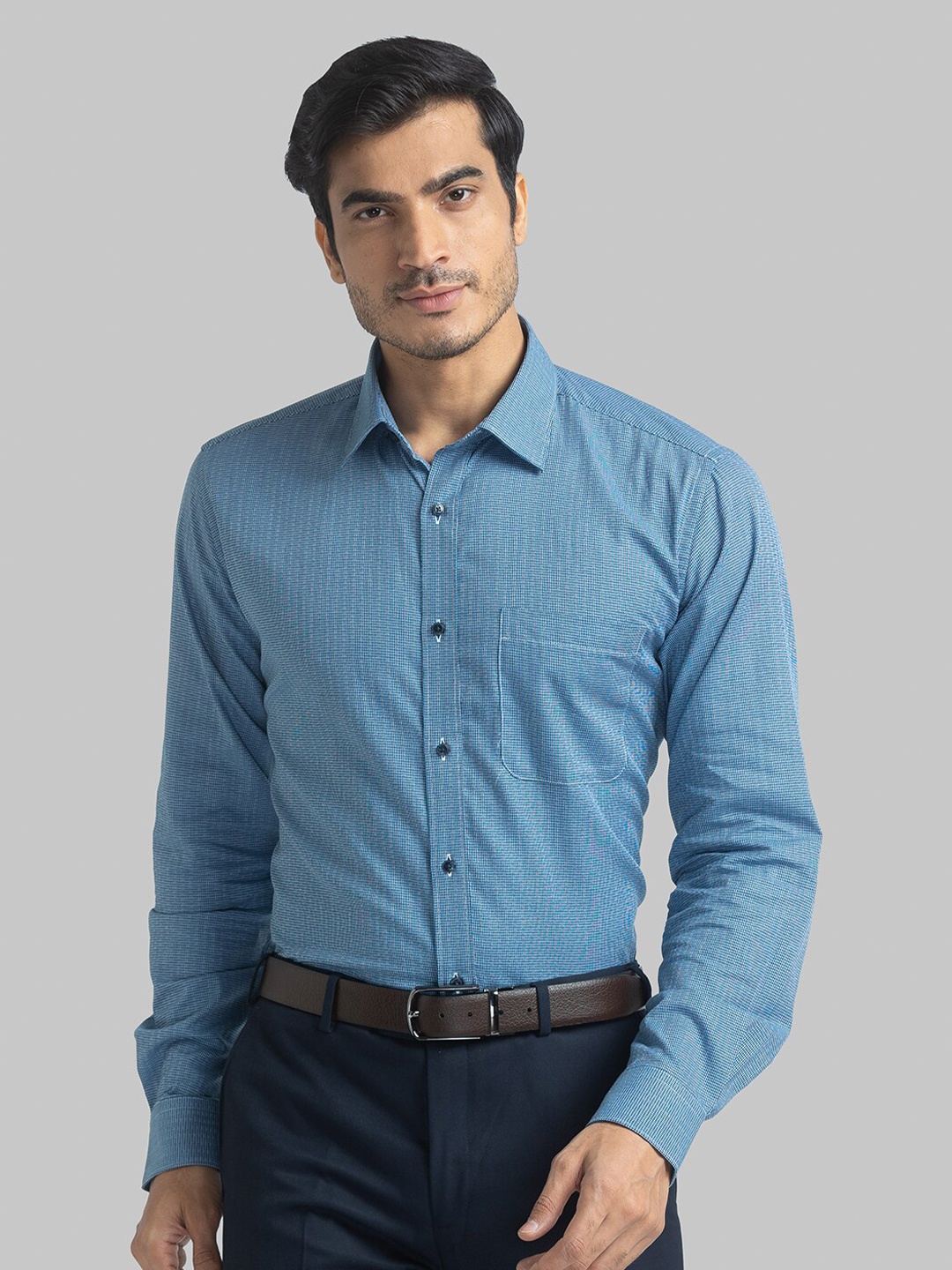 

Raymond Men Blue Slim Fit Cotton Micro Checks Checked Formal Shirt