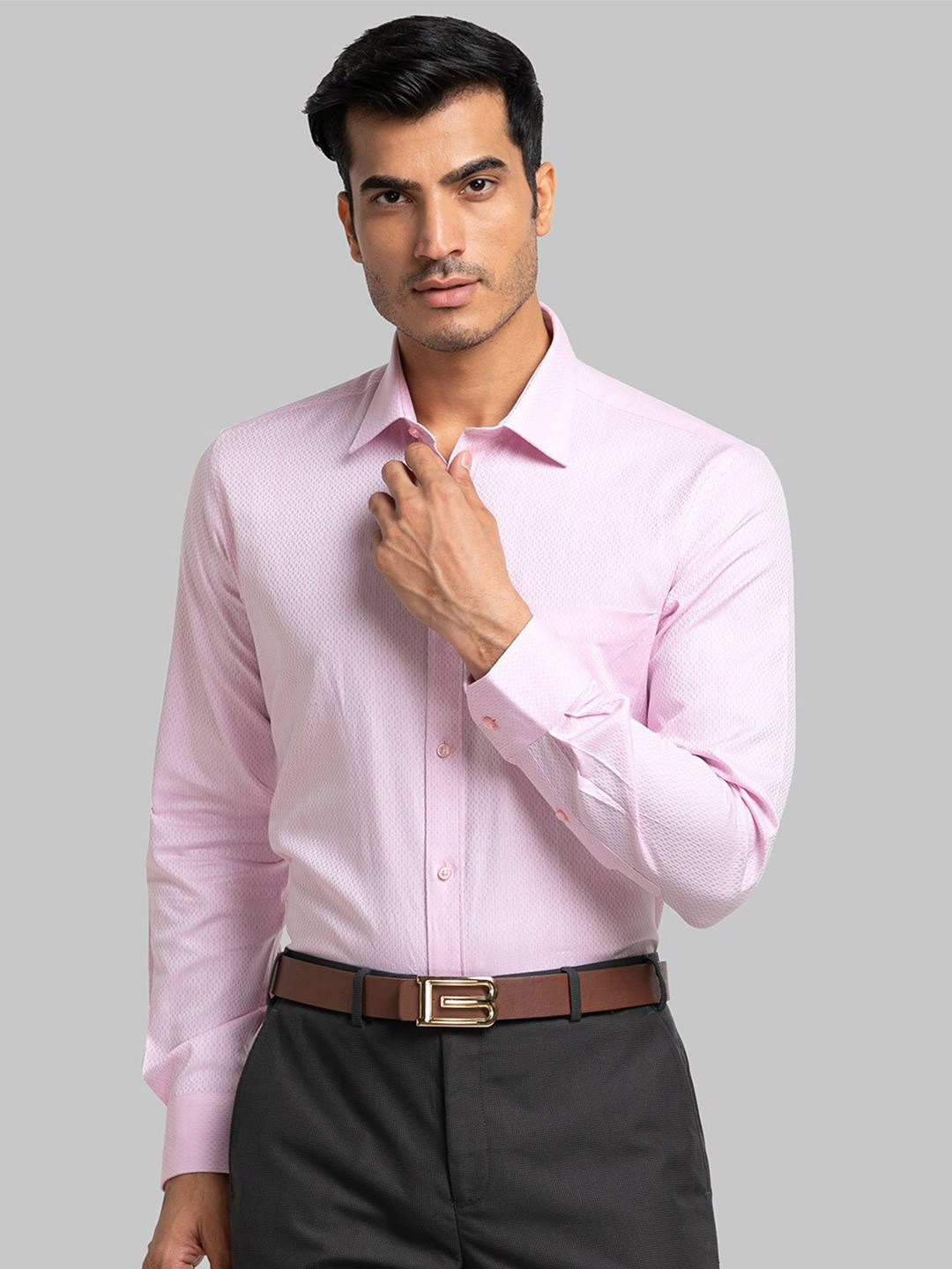 

Raymond Men's Pink Regular Fit Self Design Formal Shirt