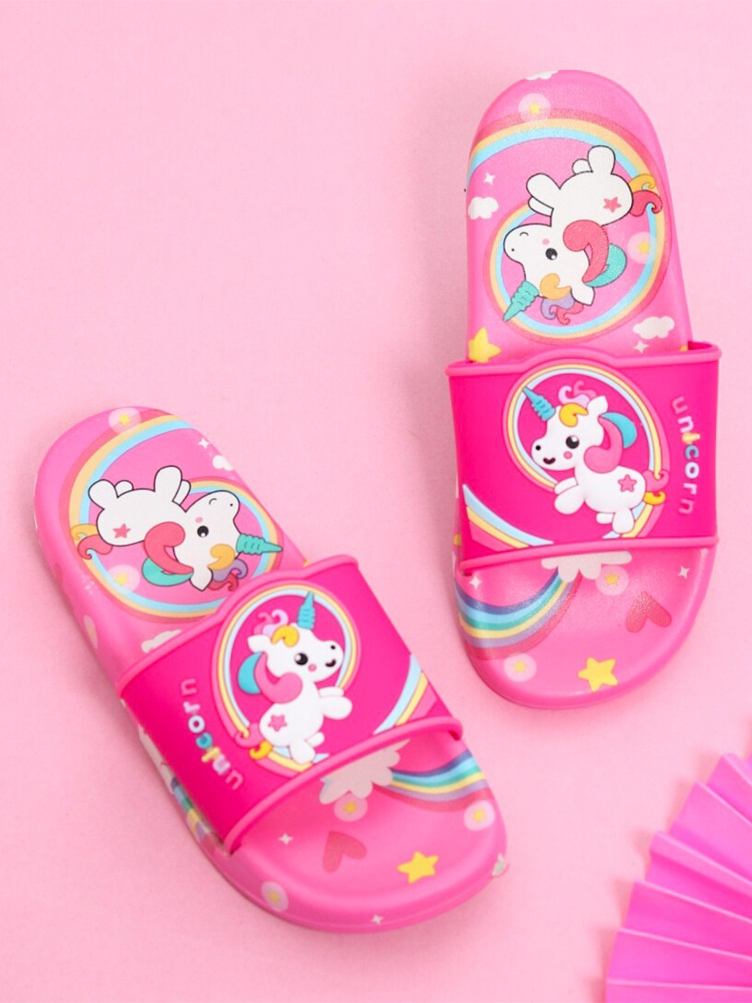 

Yellow Bee Girls Pink & White Printed Rubber Sliders