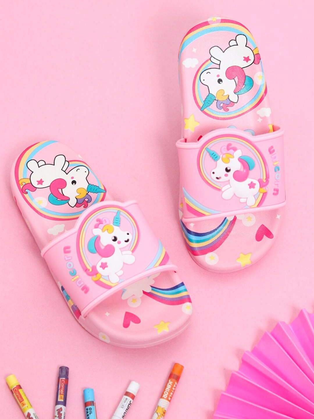 

Yellow Bee Girls Multicoloured Printed Rubber Sliders, Multi