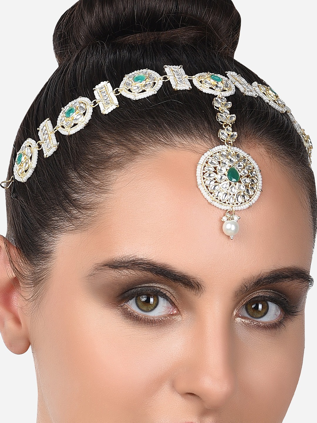 

Zaveri Pearls Gold-Plated Green Kundan Studded Matha Patti