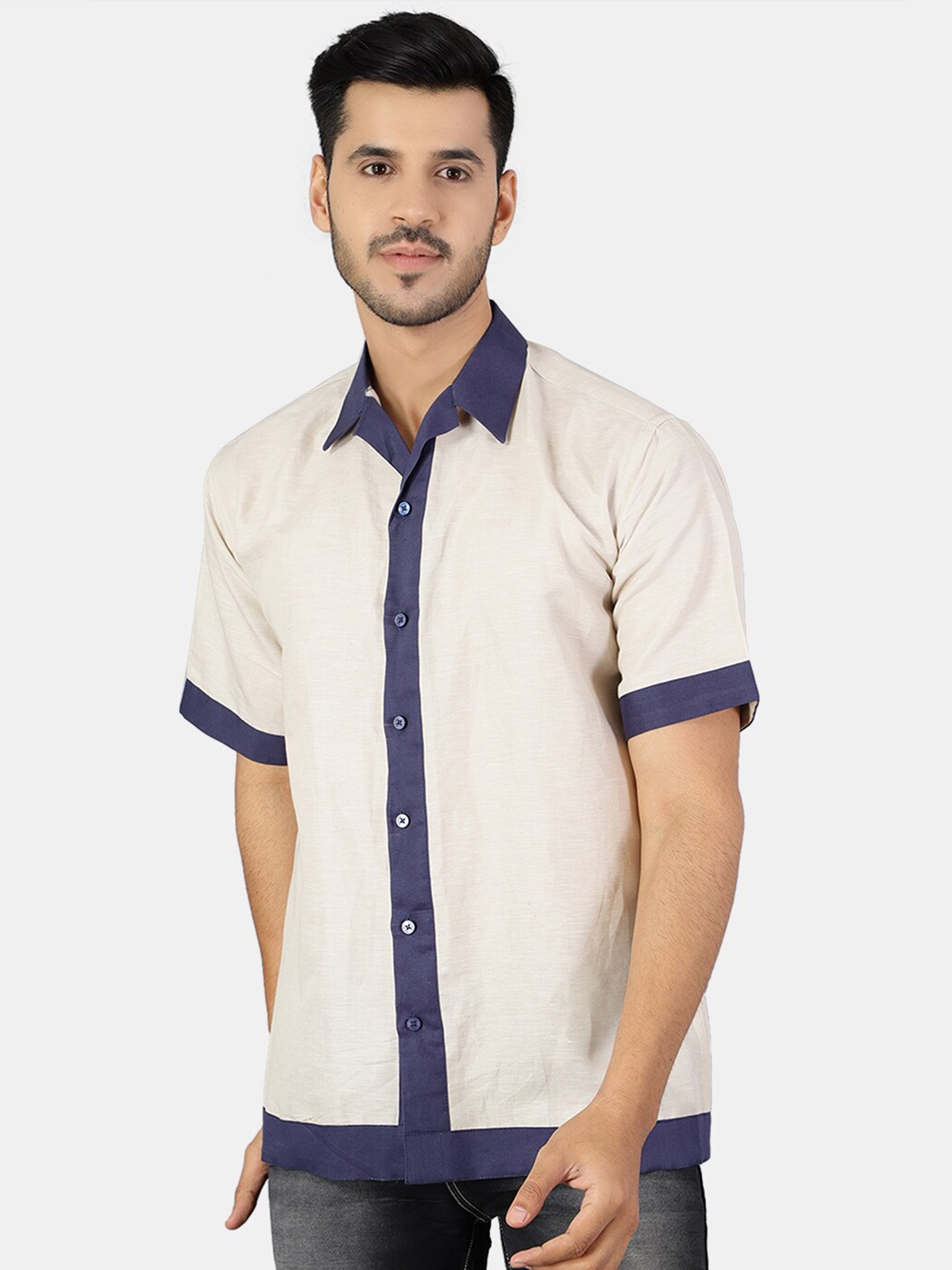 

Wintage Men Beige Classic Casual Shirt
