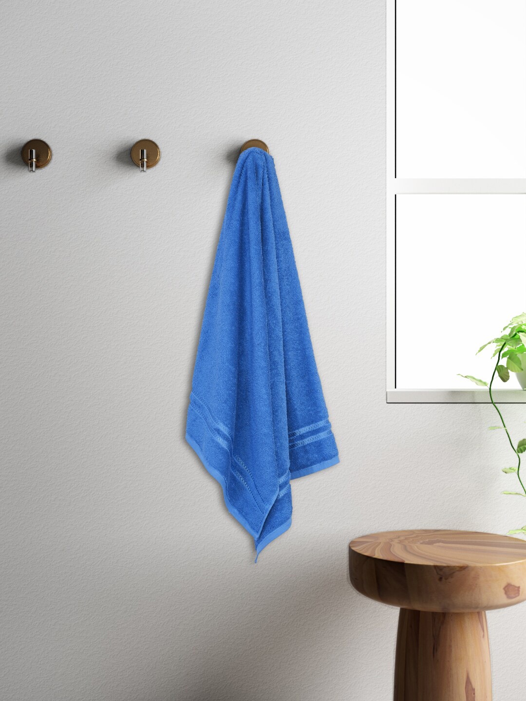 

Welspun Navy Blue Solid 380 GSM Quick Dry Bath Towels