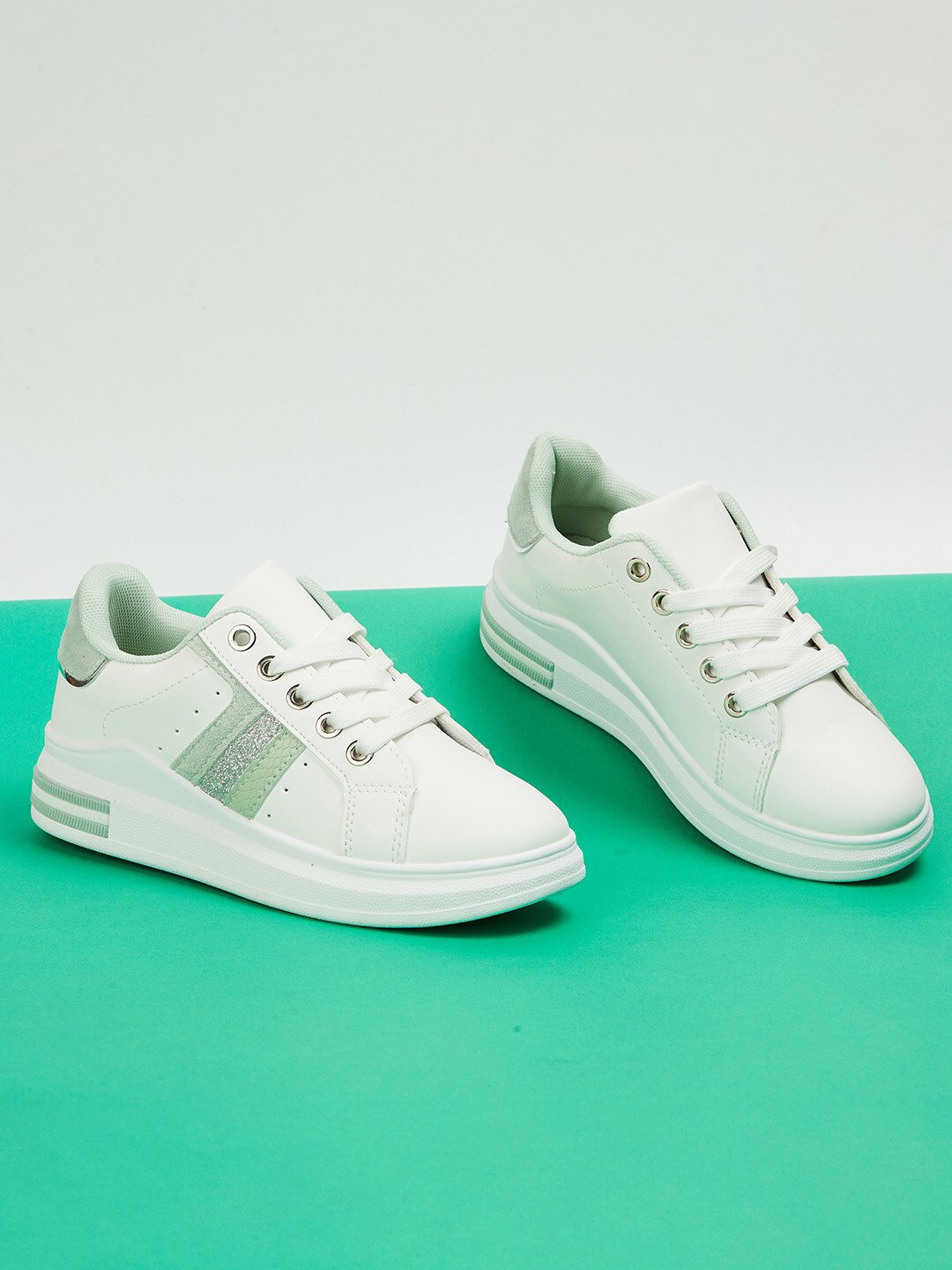 

Fame Forever by Lifestyle Girls Green Colourblocked Sneakers