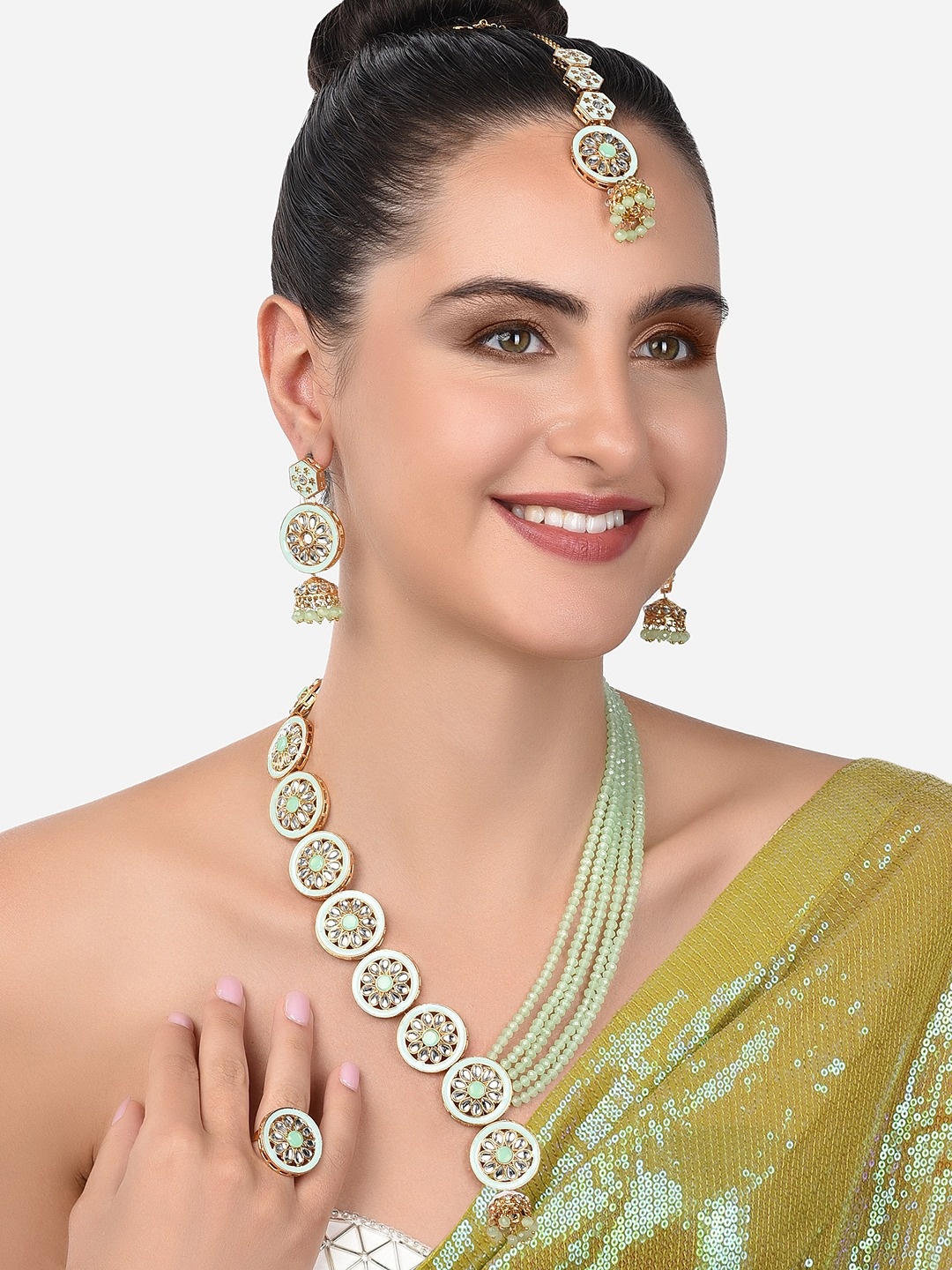 

Zaveri Pearls Women Gold-Plated Green, White Crystals Kundan-Studded Beaded Jewelry Set